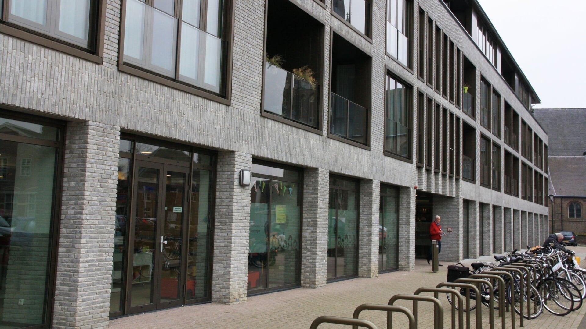 ‘Maak plein Litserborg groener’