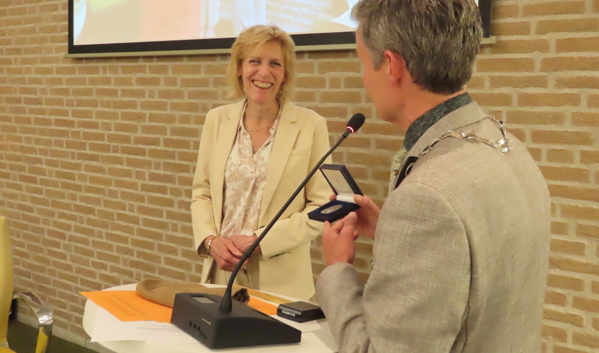 Ineke Knuiman Stopt Na Twintig Jaar Als Wethouder Van Gemeente Duiven