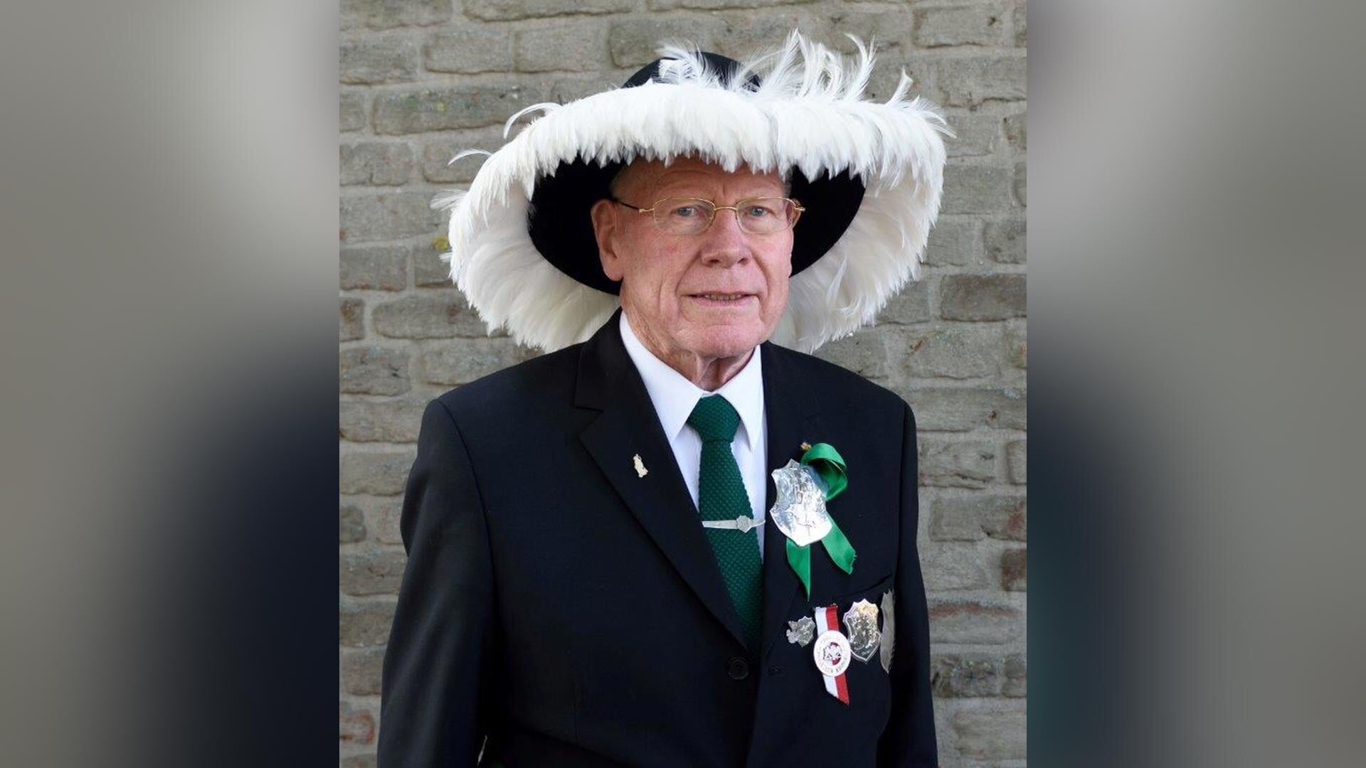 In Memoriam: Lau Huijbers