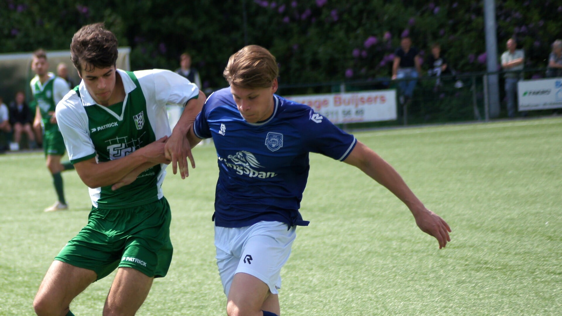 Handel naar plek drie na knappe zege