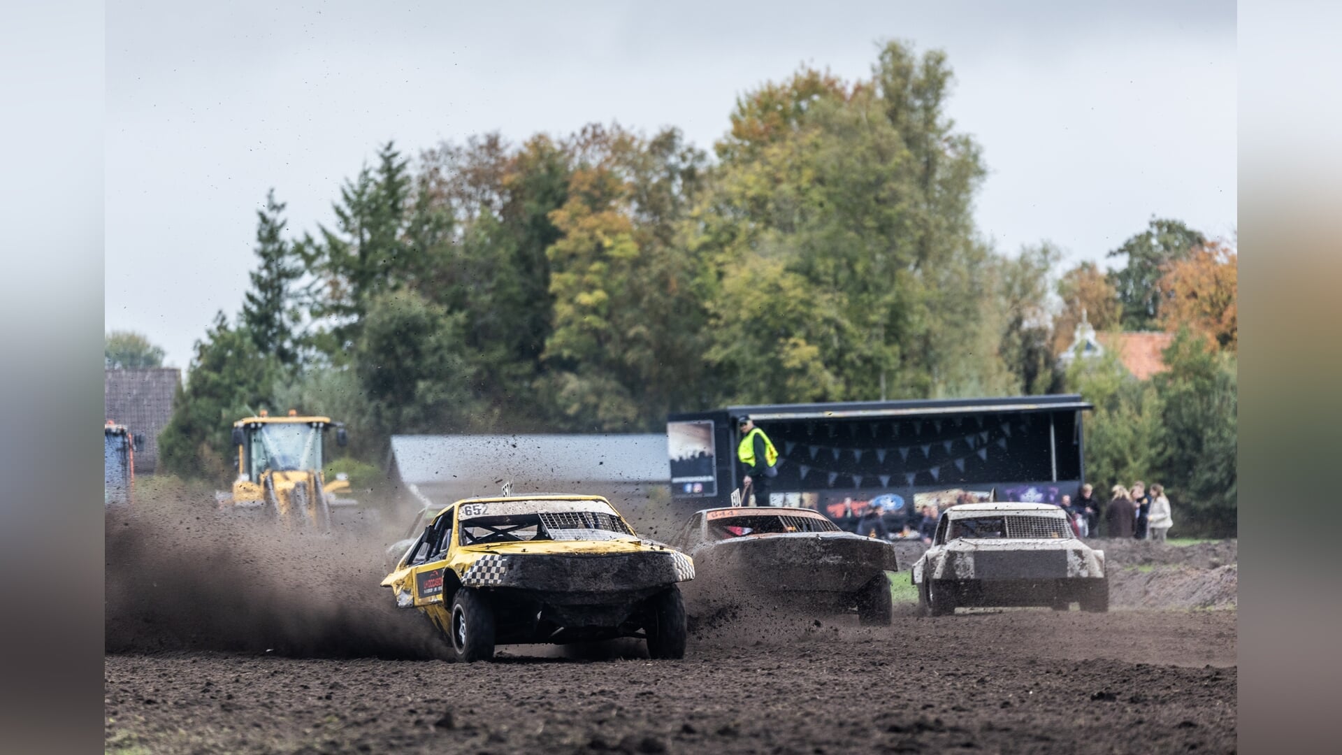 Grote publieke belangstelling bij autocross De Knipe (Foto’s)