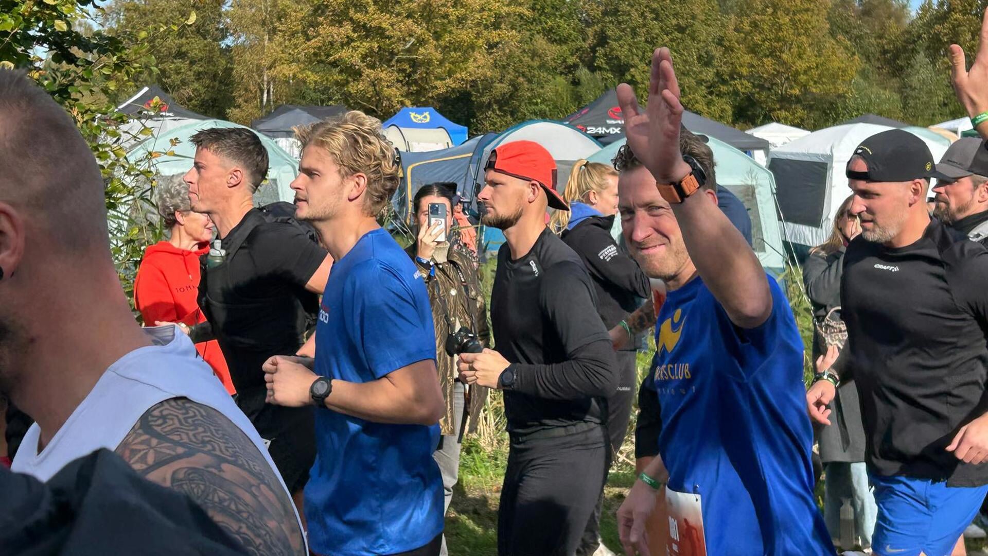 Beek en Donkse Maikel van Weert eindigt na 127km de Dutch Backyard Ultra