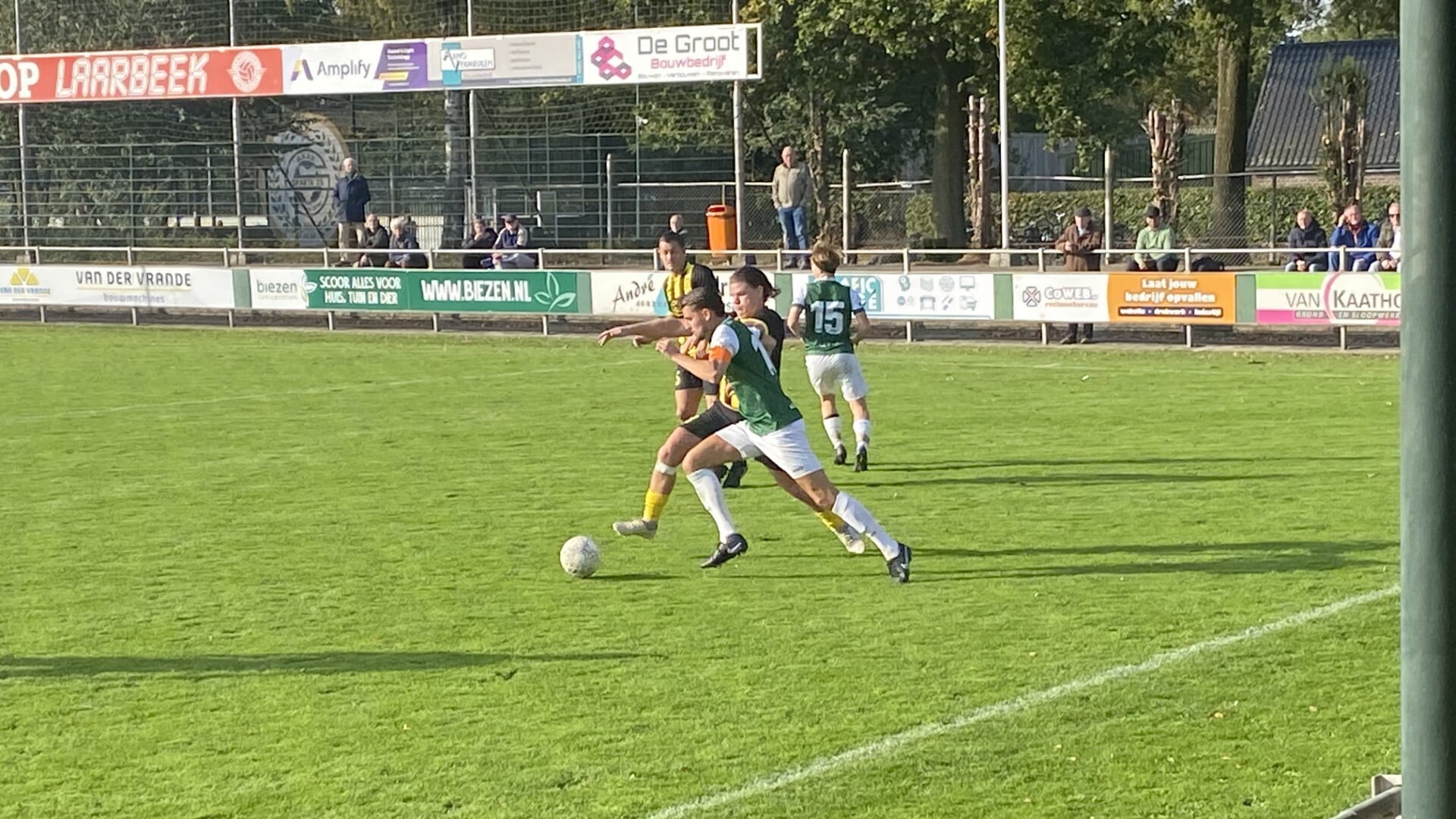 Sparta’25 geeft zege in slotseconden weg tegen HVV