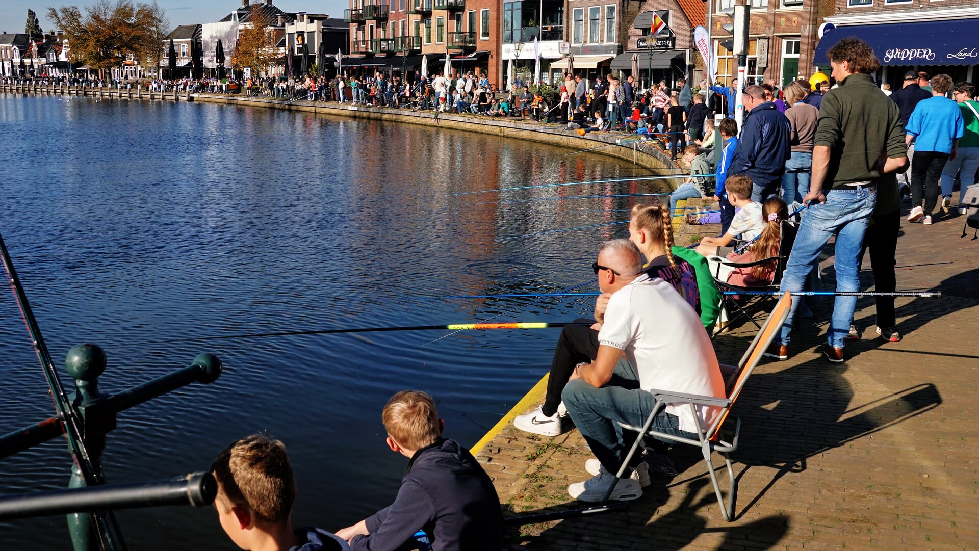 Jeugdviswedstrijd Hengelsportvereniging Lemmer: wie vangt de grootste vis?