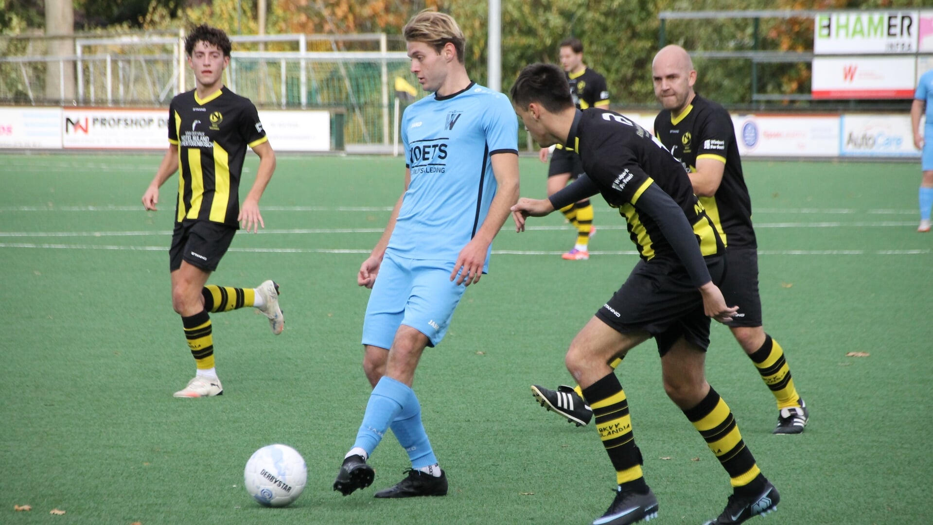 Den Dungen wint bij Nulandia