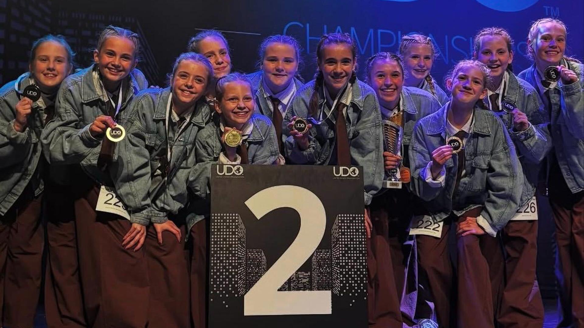 Bakelse dansers in de prijzen