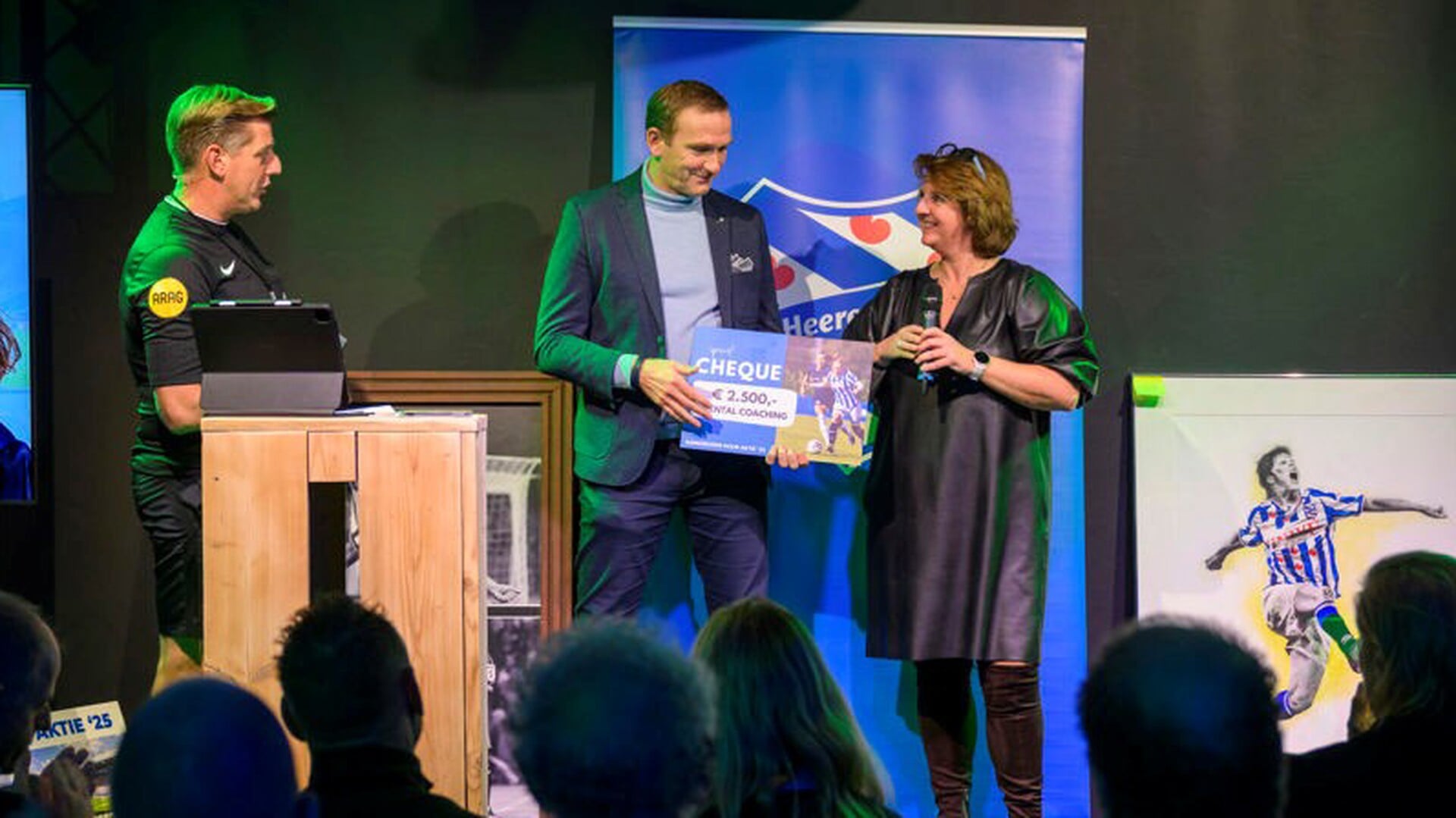 Lancering Aktie ’25 brengt 27.000 euro op voor vrouwenvoetbal sc Heerenveen