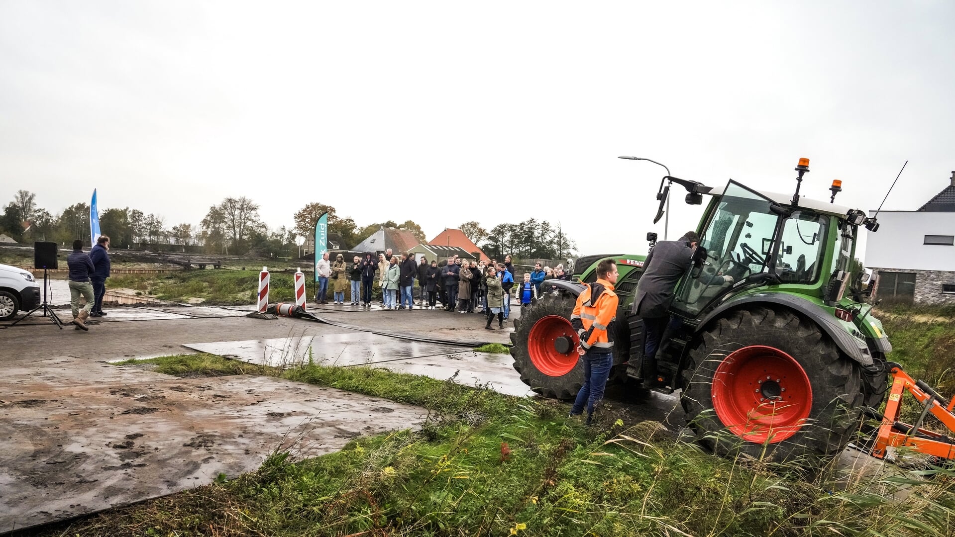 Broek Zuid groeit verder: eerste water stroomt uitbreidingsplan in