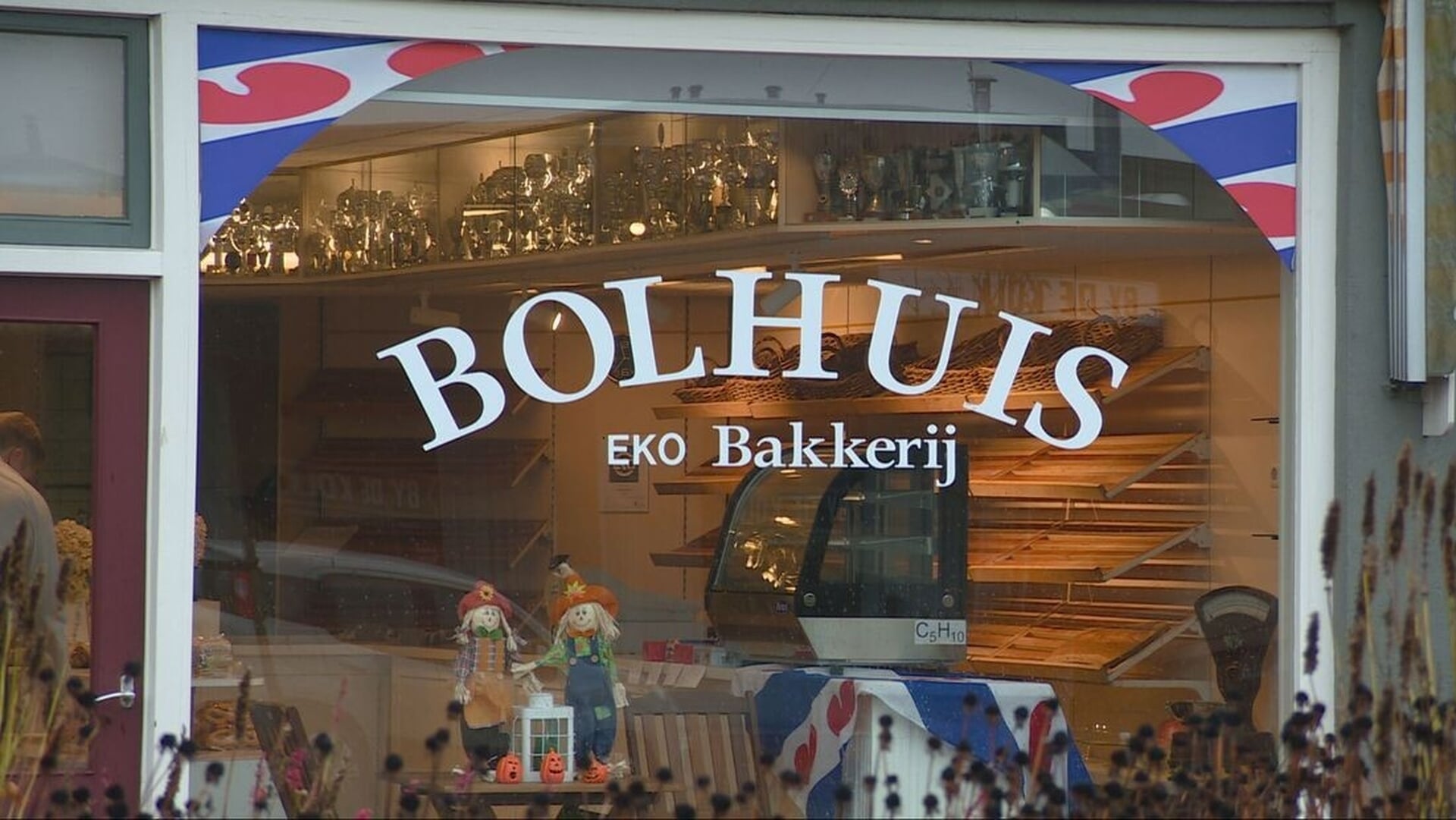 Uit nood moeten Berend en Ytje Bolhuis hun bakkerij sluiten