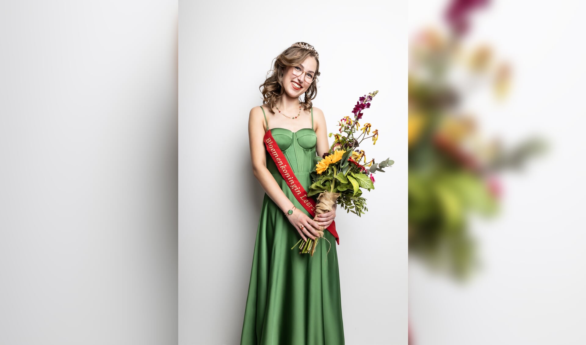 Joanne Duijn is de nieuwe Bloemenkoningin van Leersum: ’Een zomer zonder bloemencorso ken ik niet’