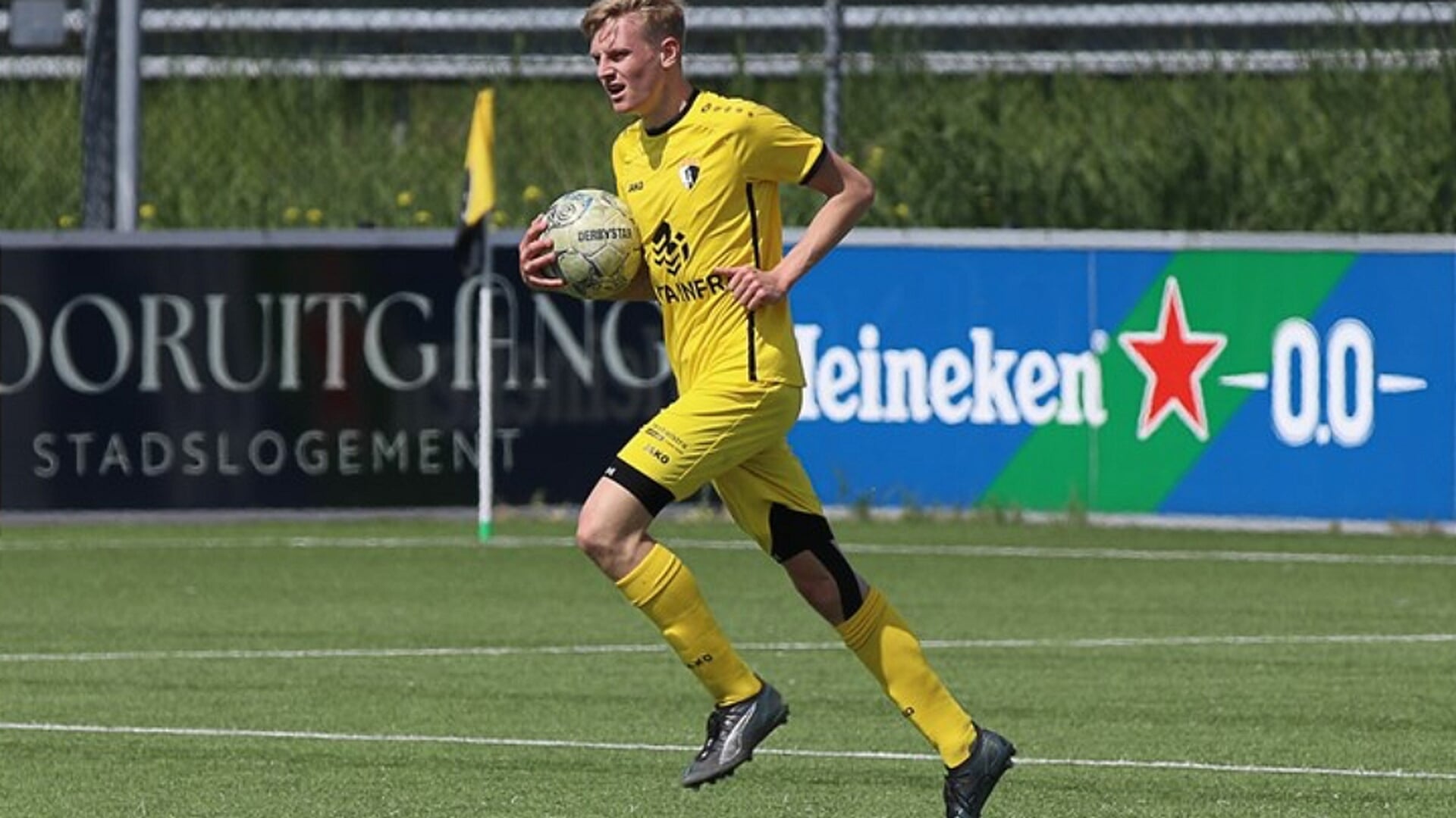 Topper tussen Sneek Wit Zwart en VVI eindigt gelijk