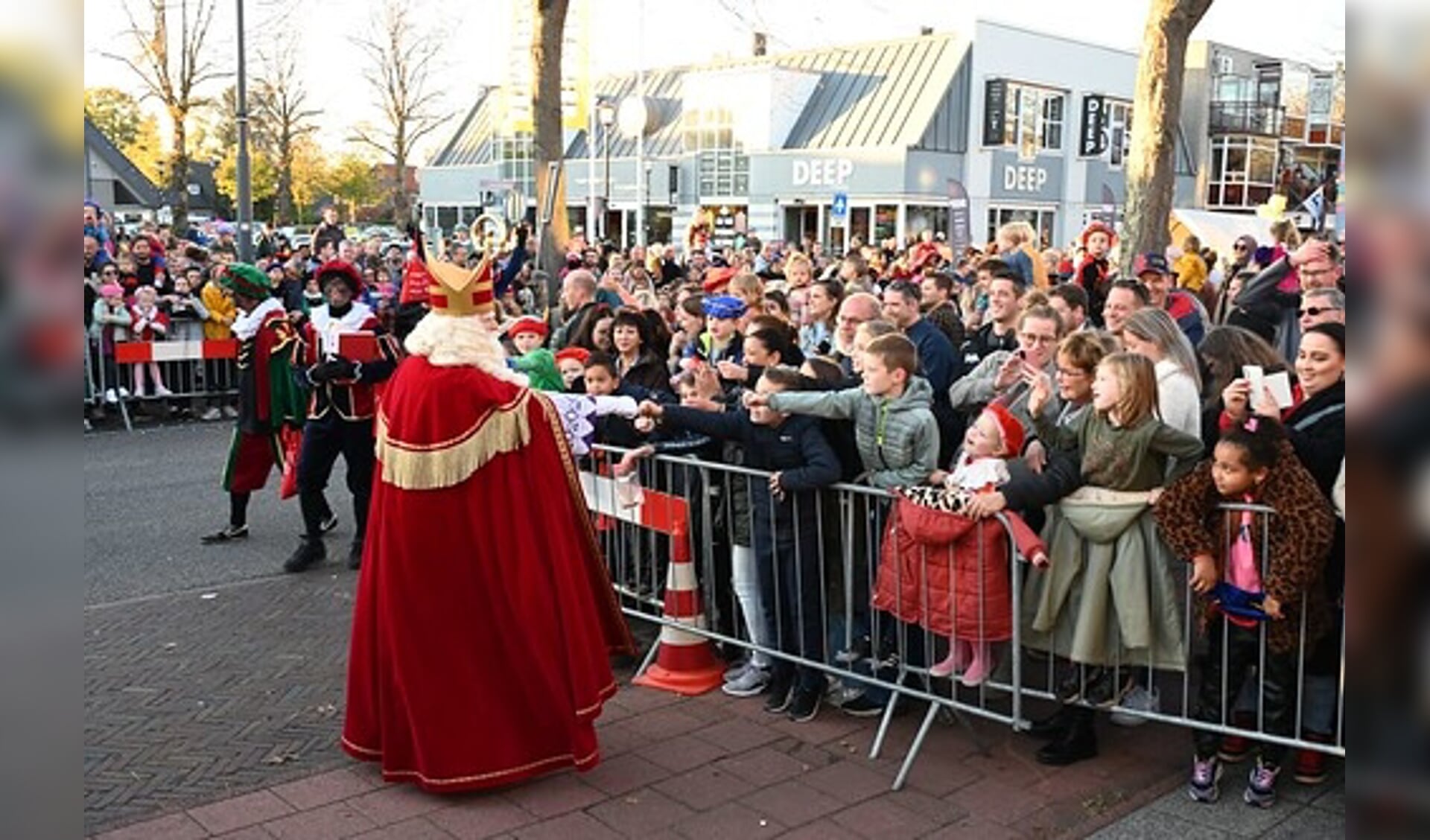 Sint zaterdag om 14.00 uur in Soest verwacht