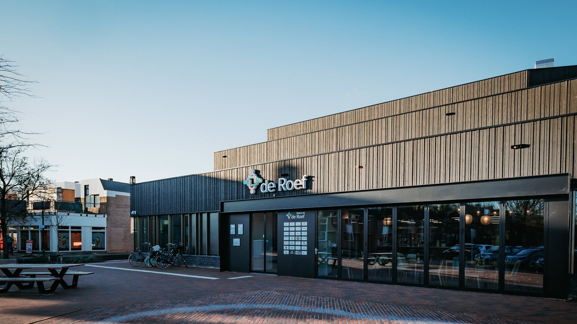 Huurders De Roef in Harderwijk vertrekken: gebruikers voelen zich geschoffeerd, partijen staan lijnr