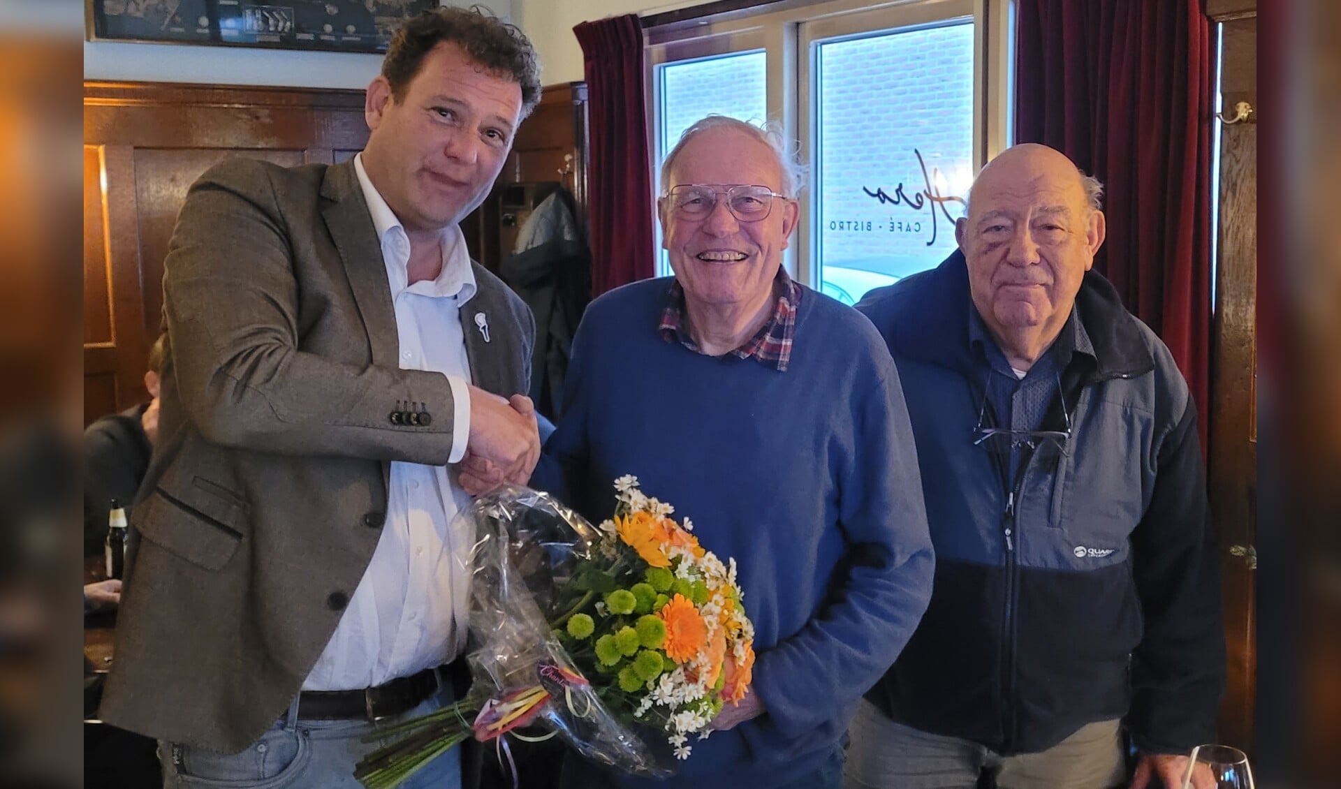 Oranjevereniging Den Dolder neemt afscheid van Jan Veerkamp