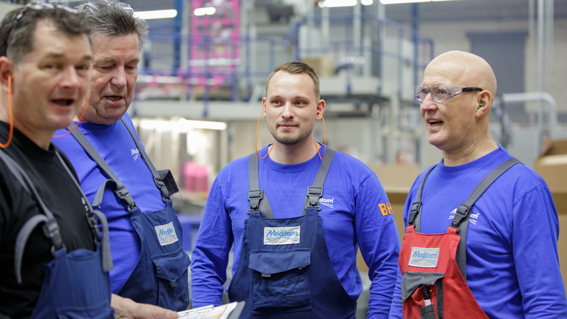 Een tour vol bedrijfsbeleving: ‘Het innovatieve productieproces wordt ...