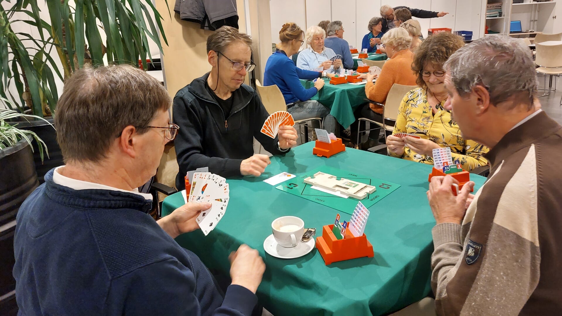 Kom bridgen bij HWH Zeist - Al het nieuws uit Zeist en omstreken