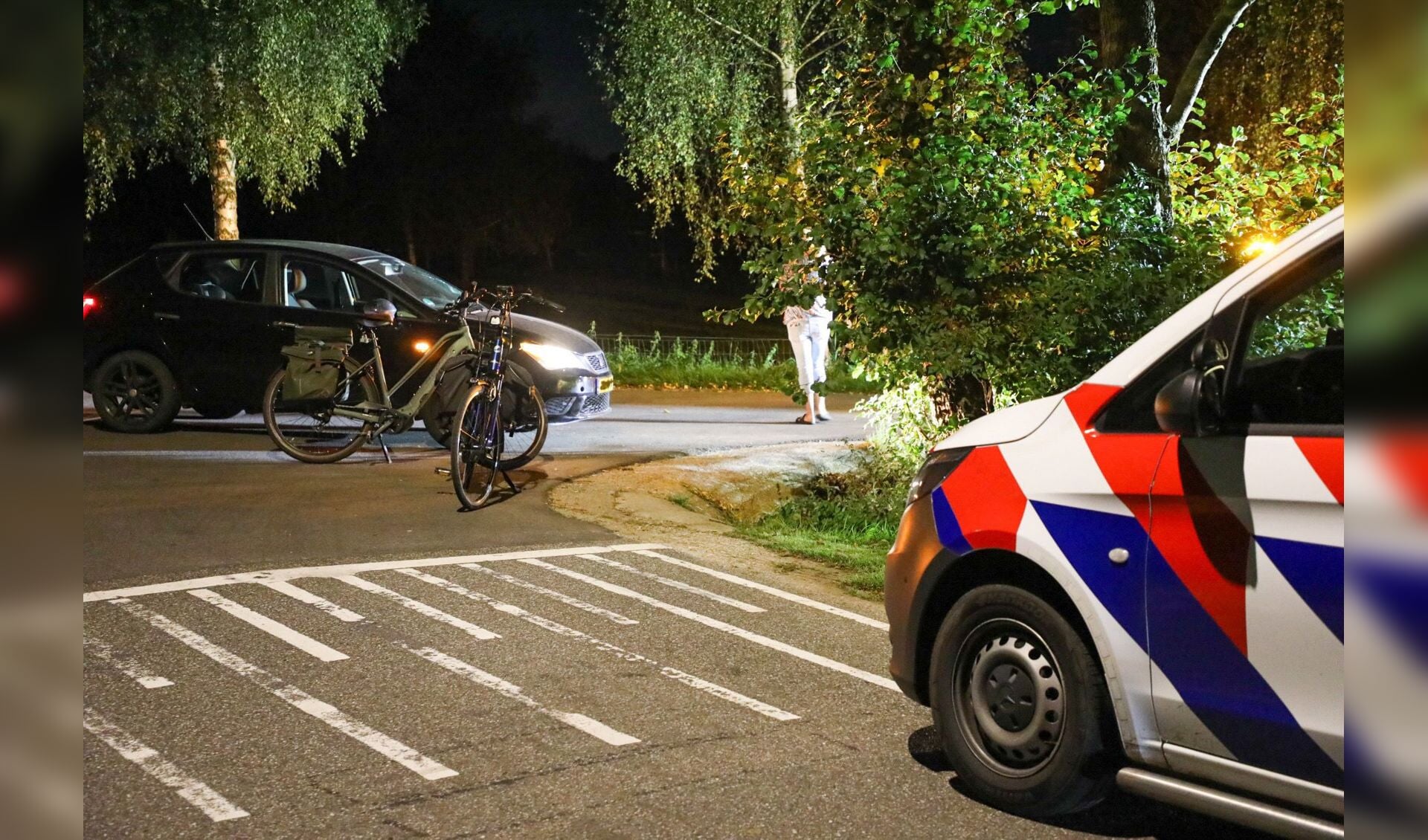 Fietsster gewond na aanrijding met automobilist in Harskamp