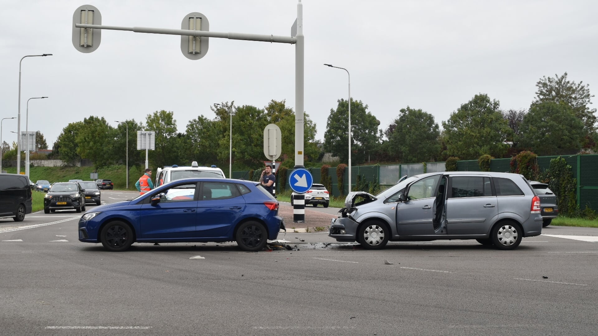 Kop-staart botsing op Van Heemstraweg