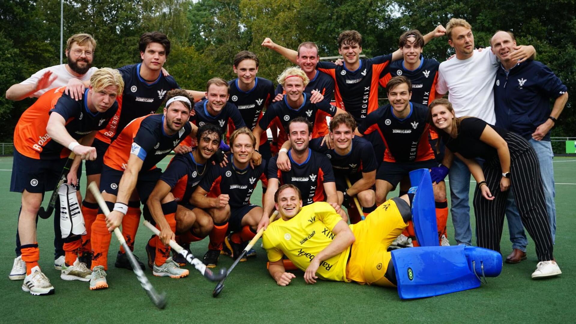 Phoenix herrijst tegen HBS