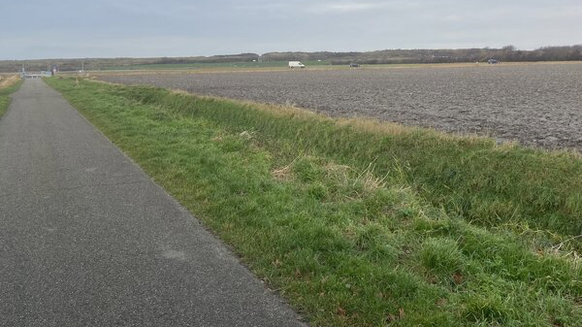 Bewoners Ellemeet vrezen zonnepark