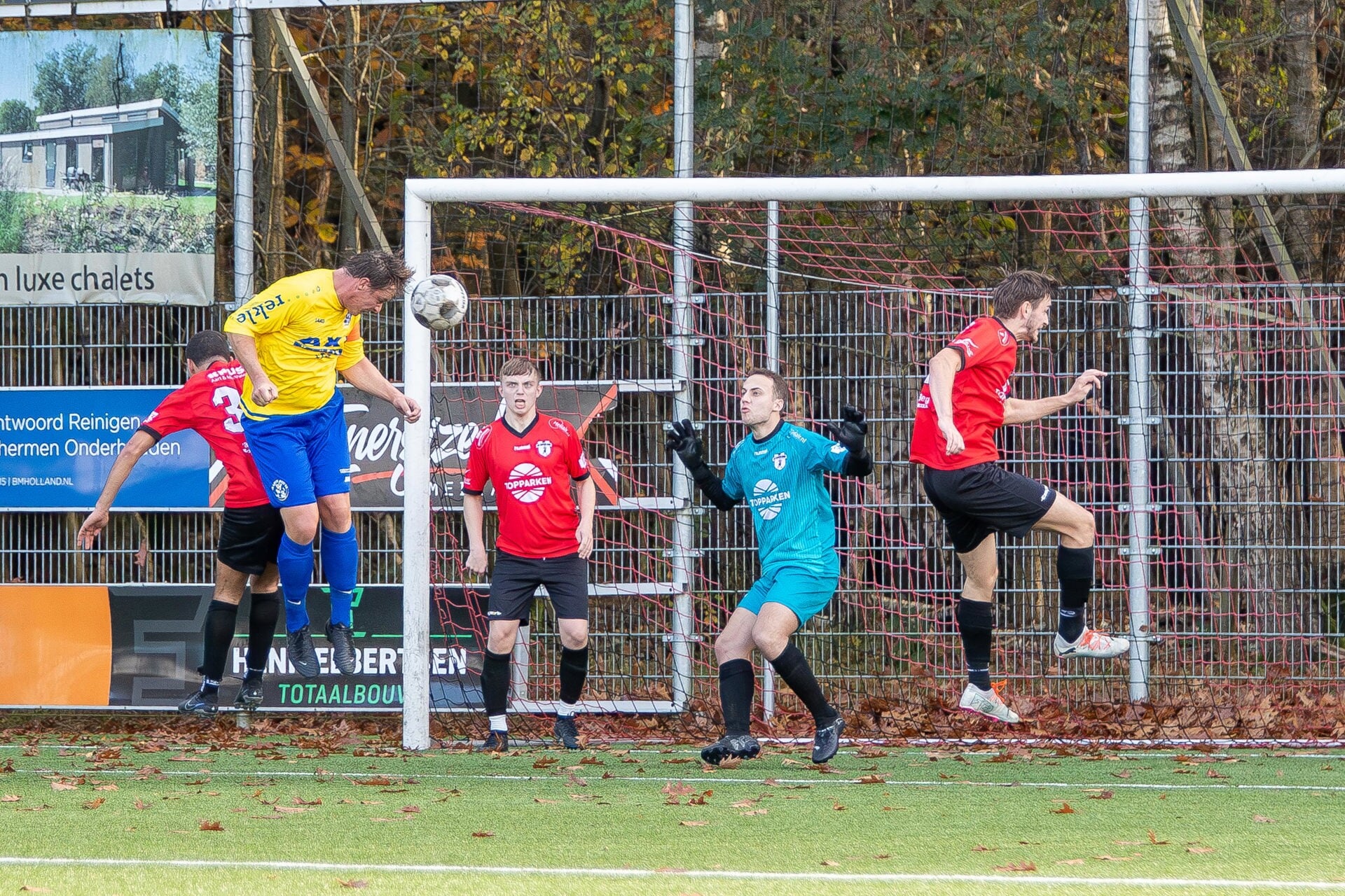 Harskamp verslaat Blauw Geel ’55 en bekert verder
