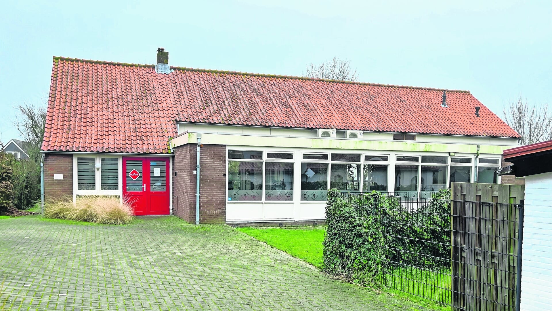 Appartementen of een moestuin in oude school