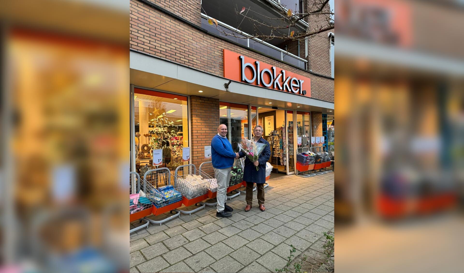 Veel steunbetuigingen en ‘een bloemetje’ voor Scherpeneelse Blokker-ondernemer