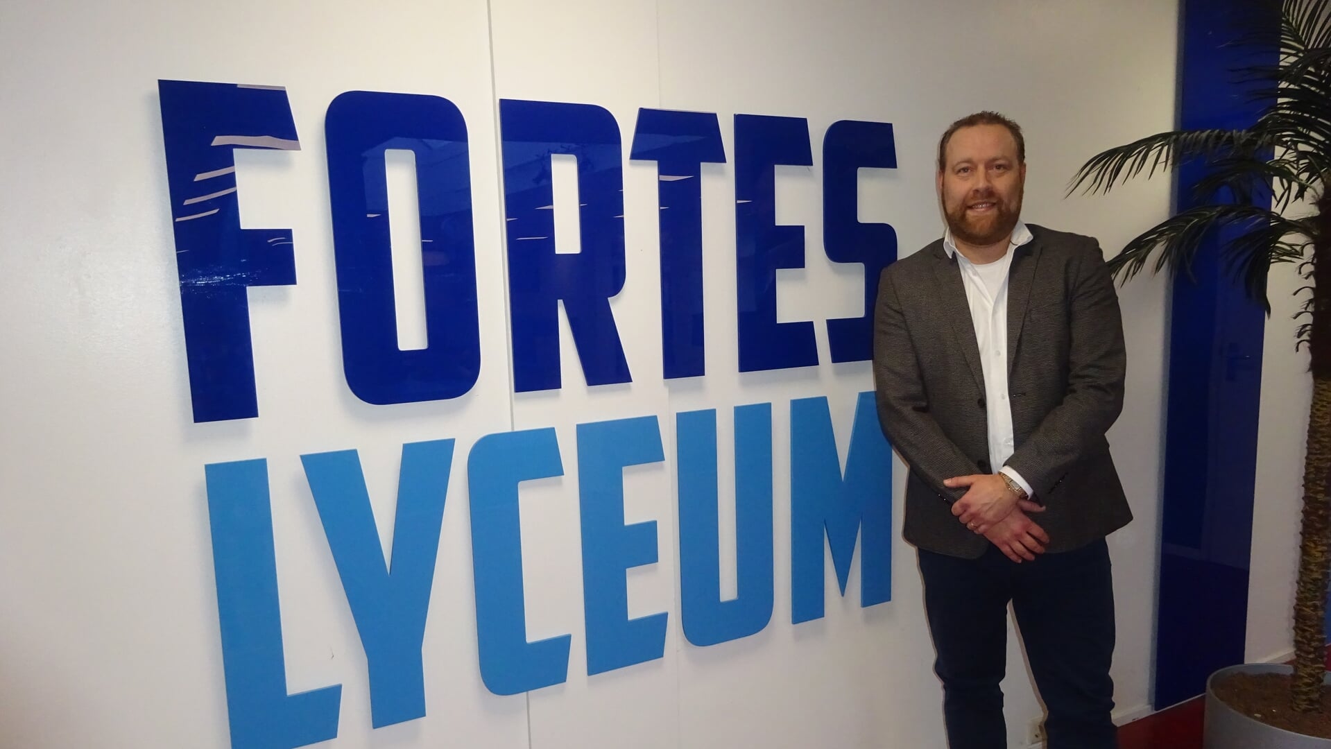 Jimmy van Regenmortel is pas 39 maar schopte het al wel van docent tot directeur van Fortes Lyceum G
