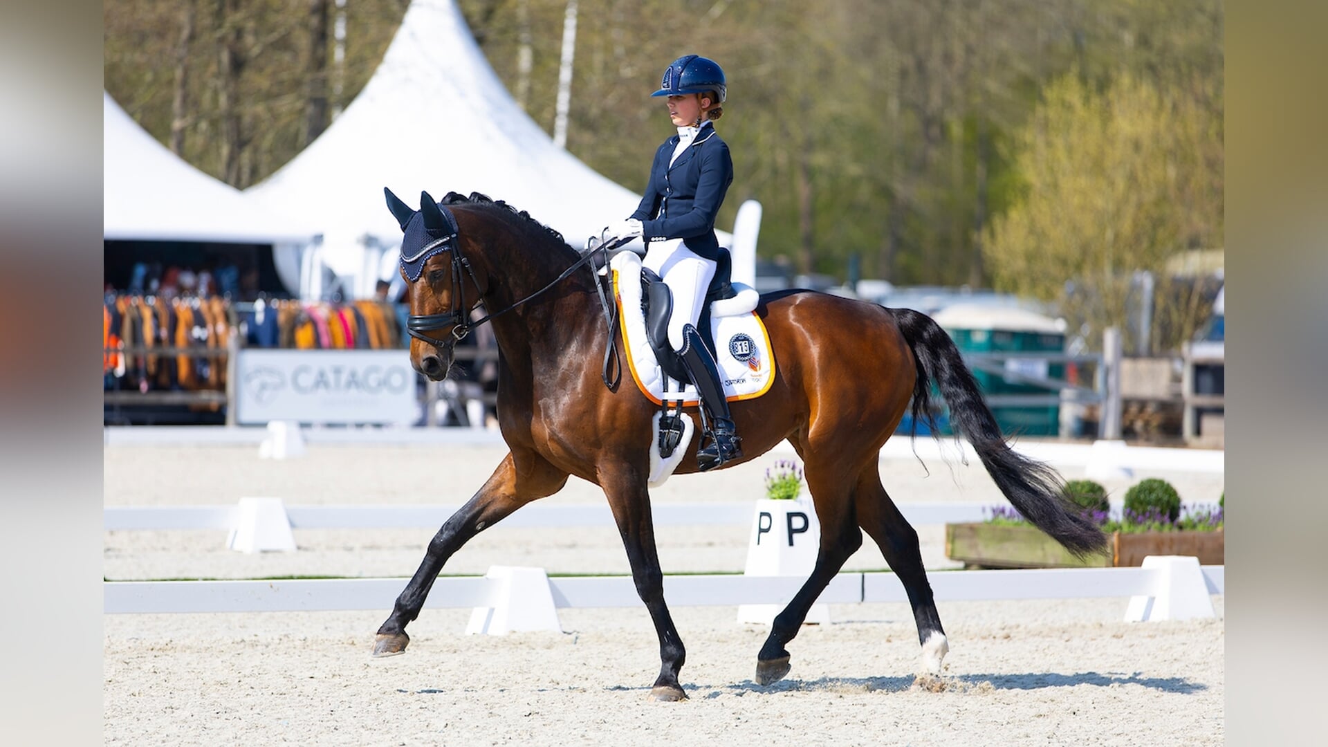 CDI Exloo | Floor Kulik en Bella Rosa gehuldigd tot Nederlands kampioen children