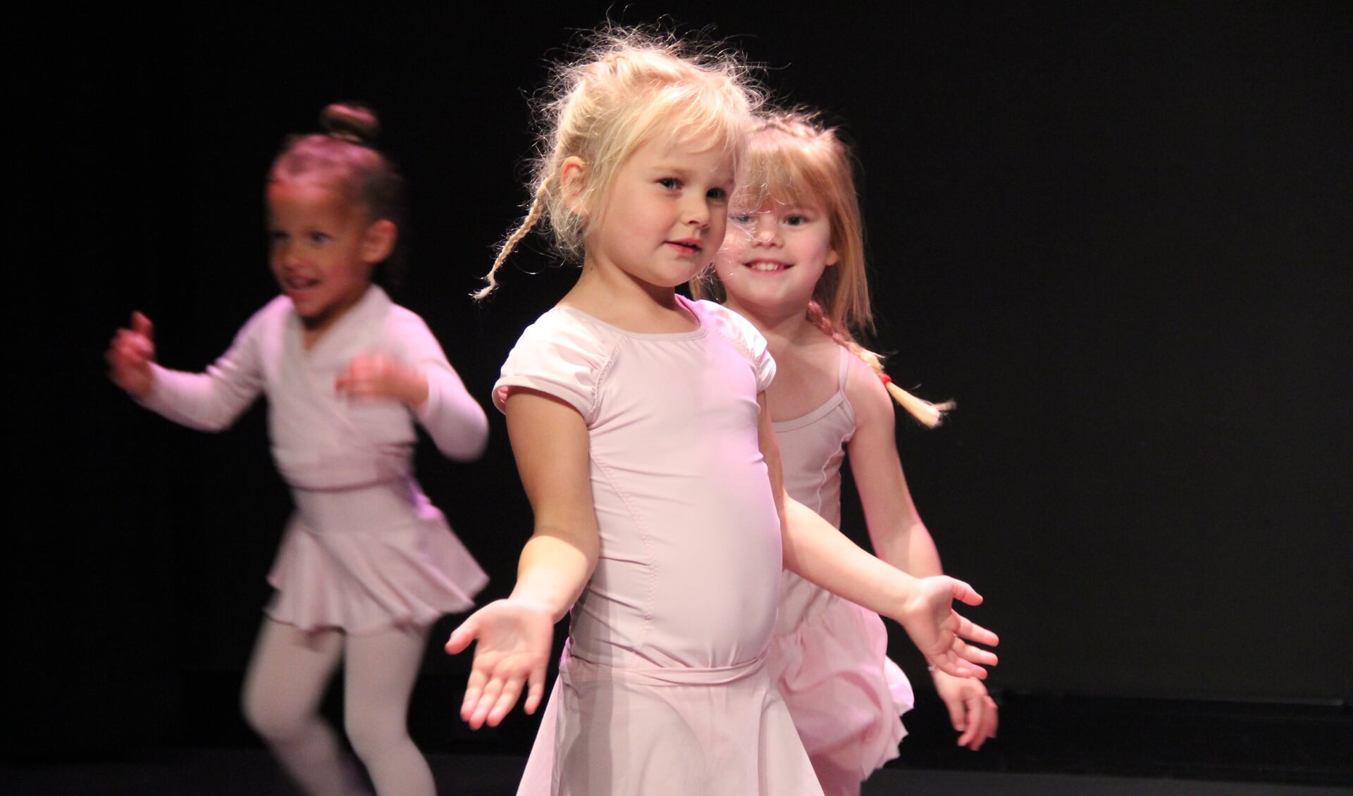Kennismaking met peuter- en kleuterballet bij De Muzen - Al het nieuws ...