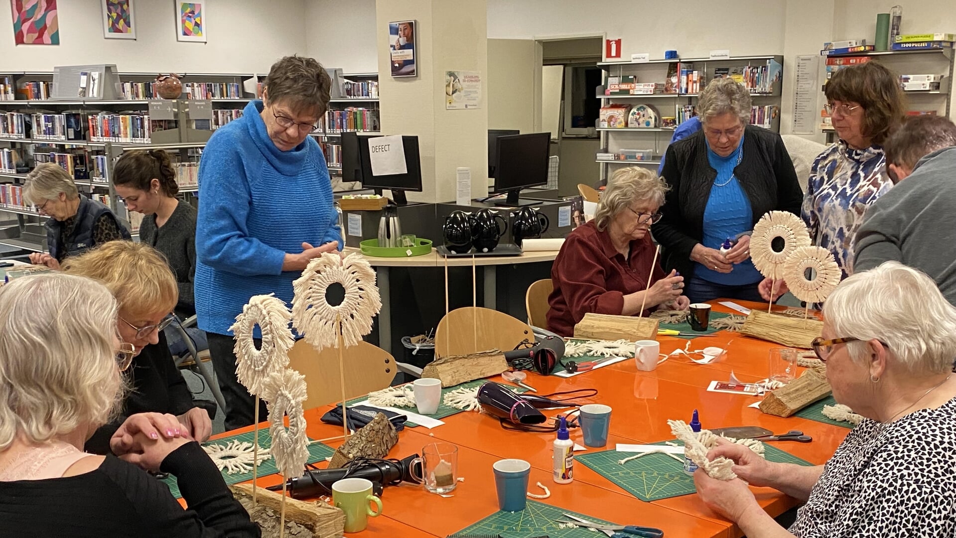 Record aantal deelneemsters aan workshop Decoratieve Zonnen