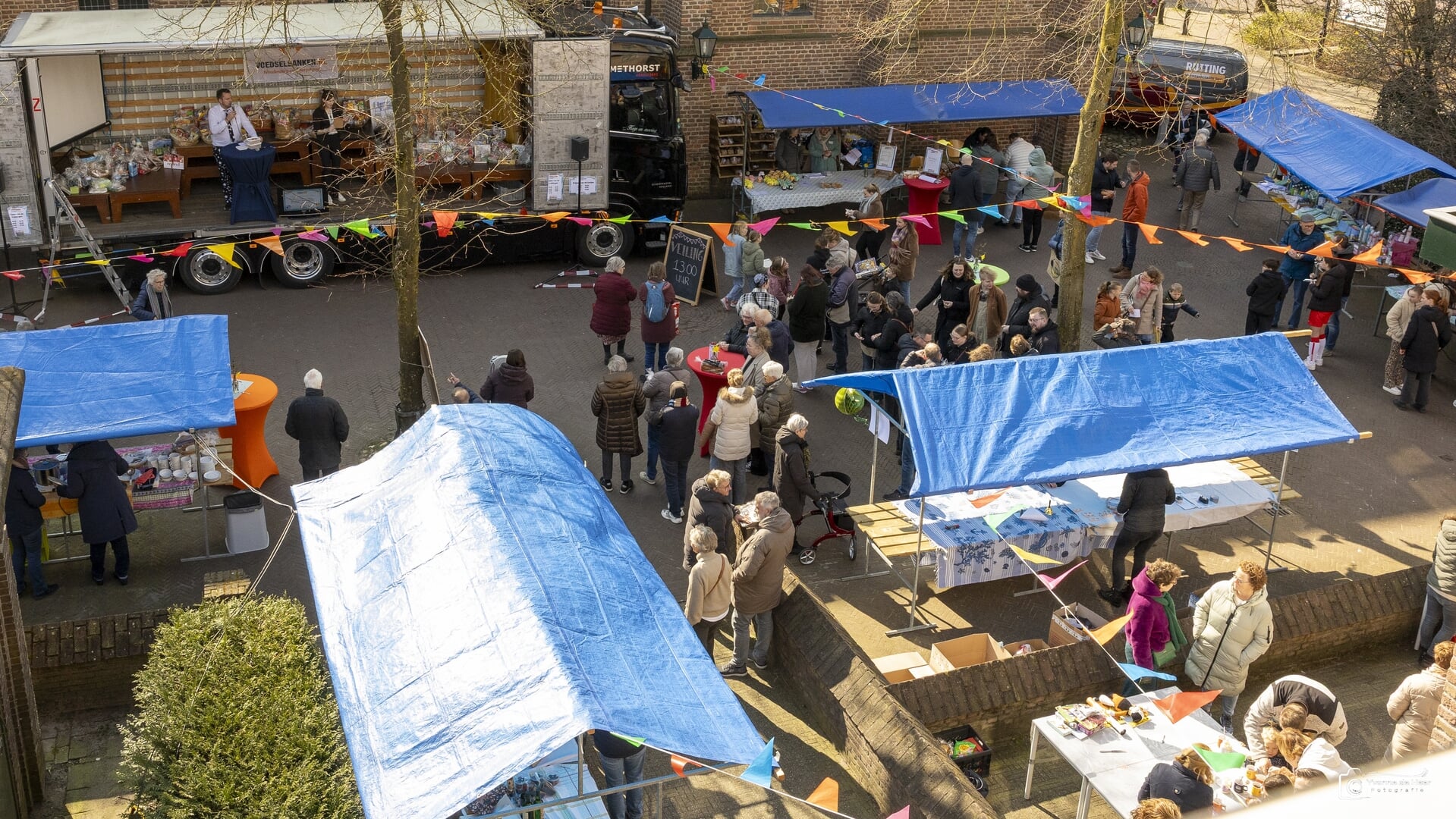 Voorjaarsmarkt brengt 16.000 euro op