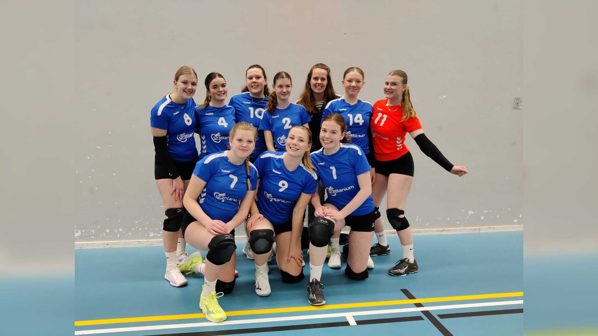 Hoogstaand volleybal in de Breehoek voor Set Up ‘maatje te groot’