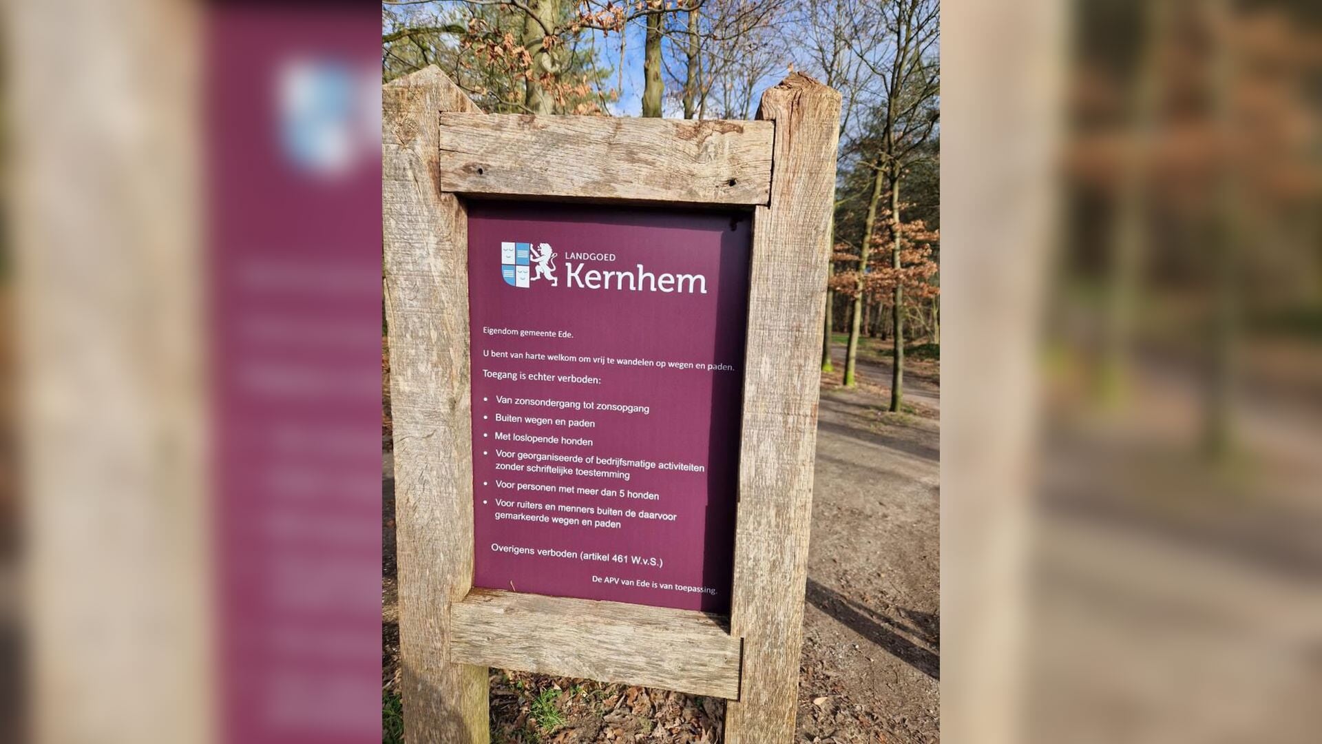 Tien jaar lang verkeerde opdruk op ‘hondenborden’ in Ede
