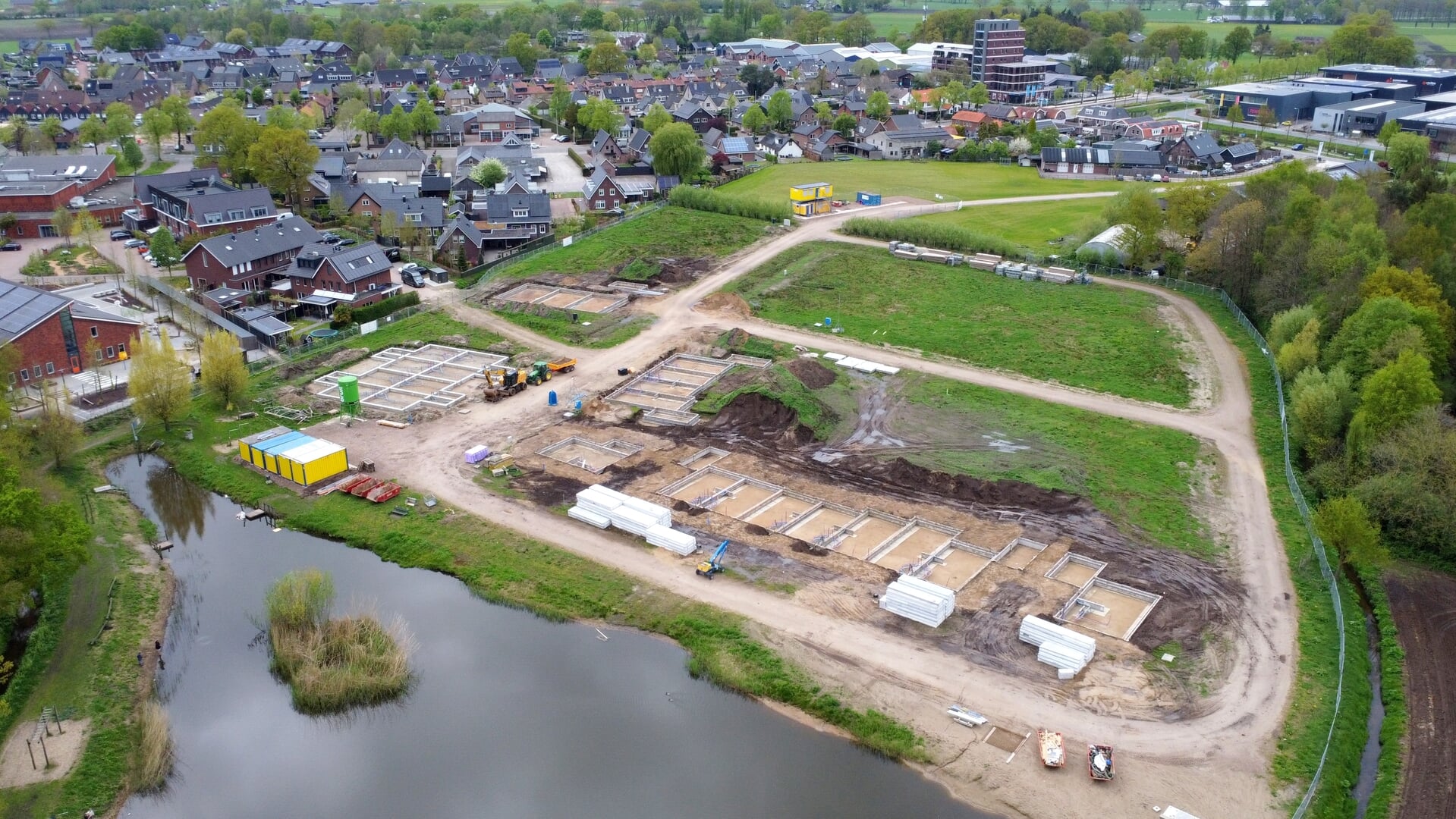 Bouw eerste 24 woningen in Wekerom-Oost gestart
