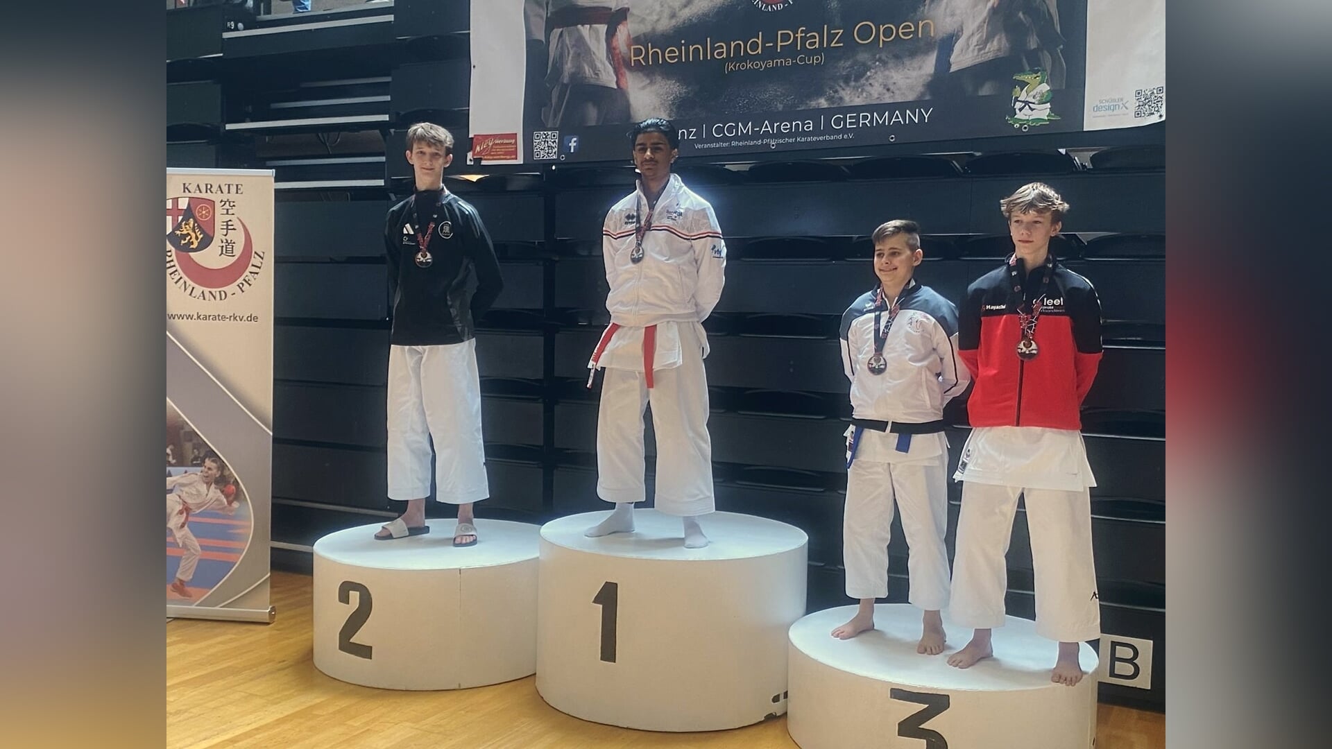 Zilveren prestatie voor Karateka Sjoerd Harmsen op Internationaal Toernooi