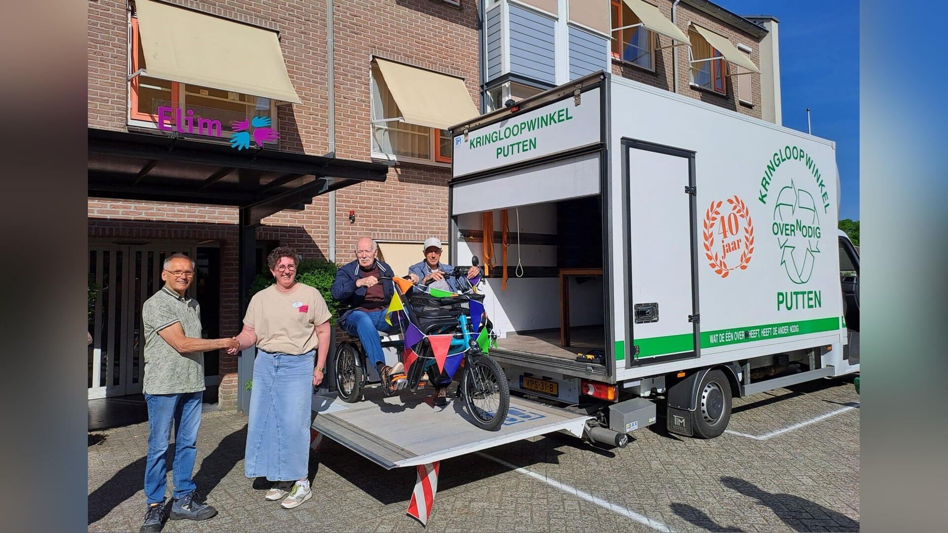 Feestelijke ingebruikname duo-fiets in Elim