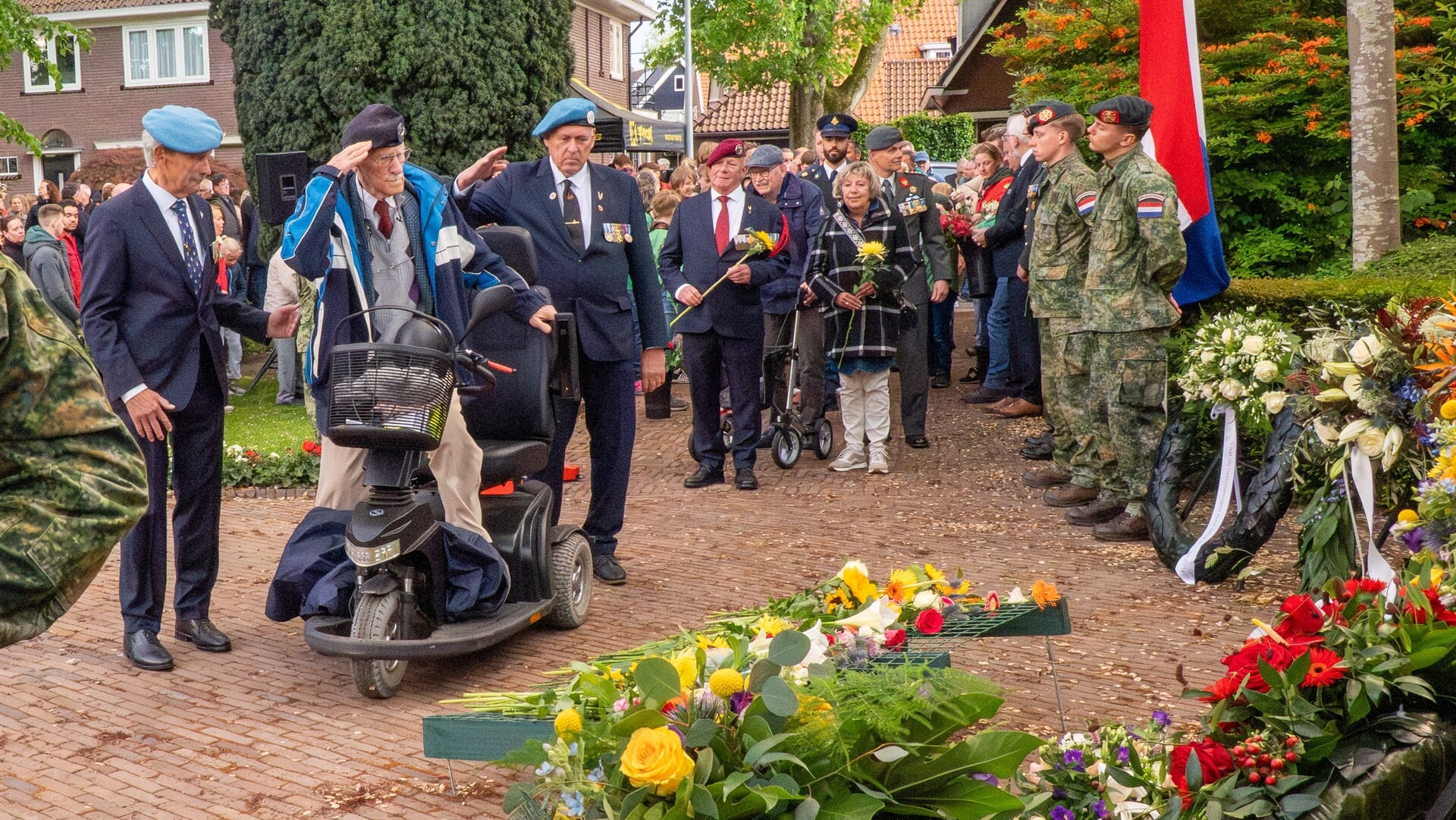 Dodenherdenking in Ermelo: ‘Niet vergeten welke offers onze voorouders ...