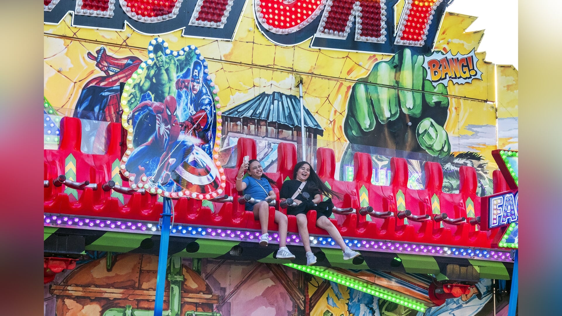 Kermis in Hoogland kon zaterdag, met extra veiligheidsmaatregelen, weer open