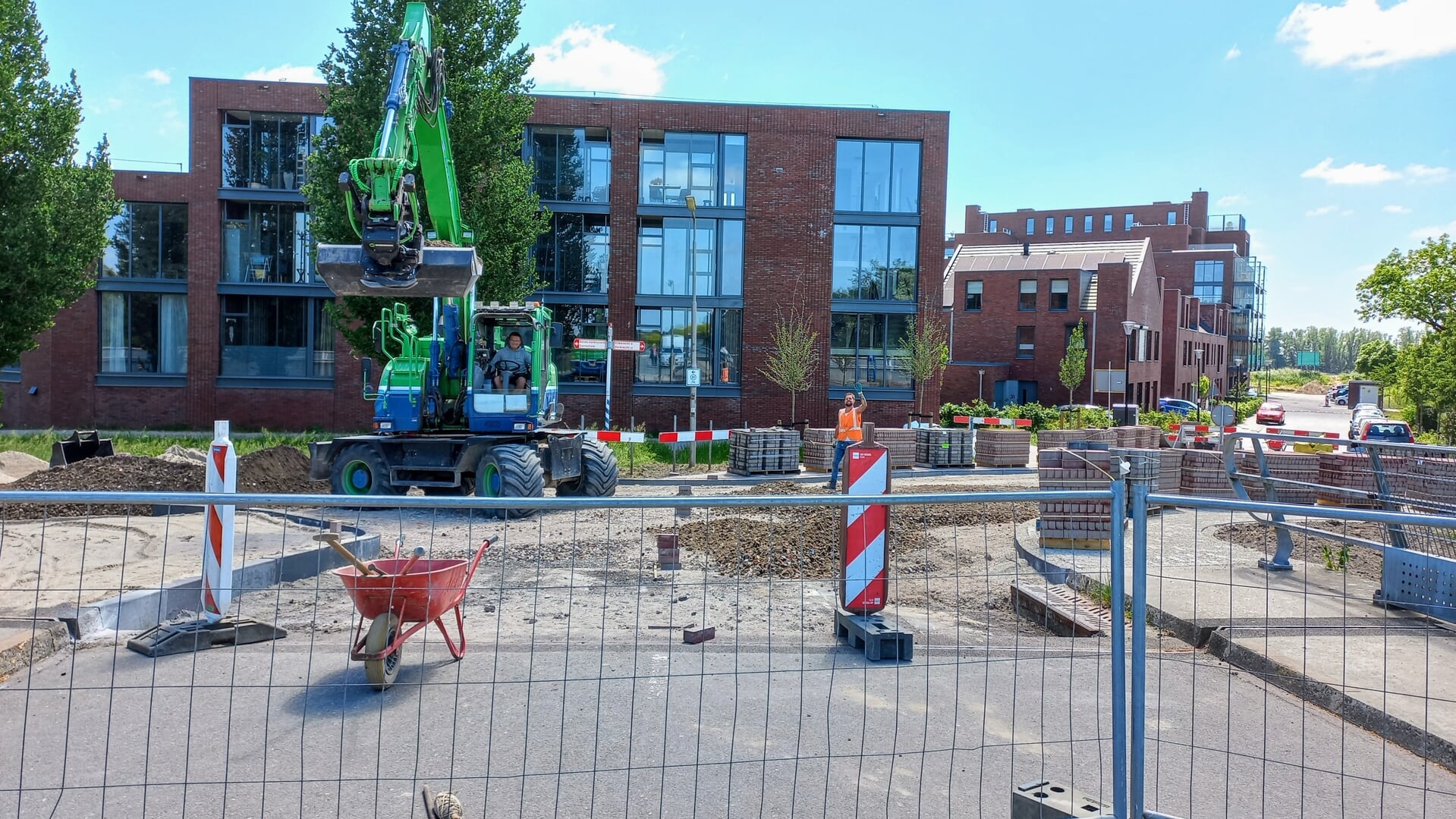 Tijdelijke verkeershinder op Rivierdijk in Hardinxveld-Giessendam ter hoogte van IJzergieterij