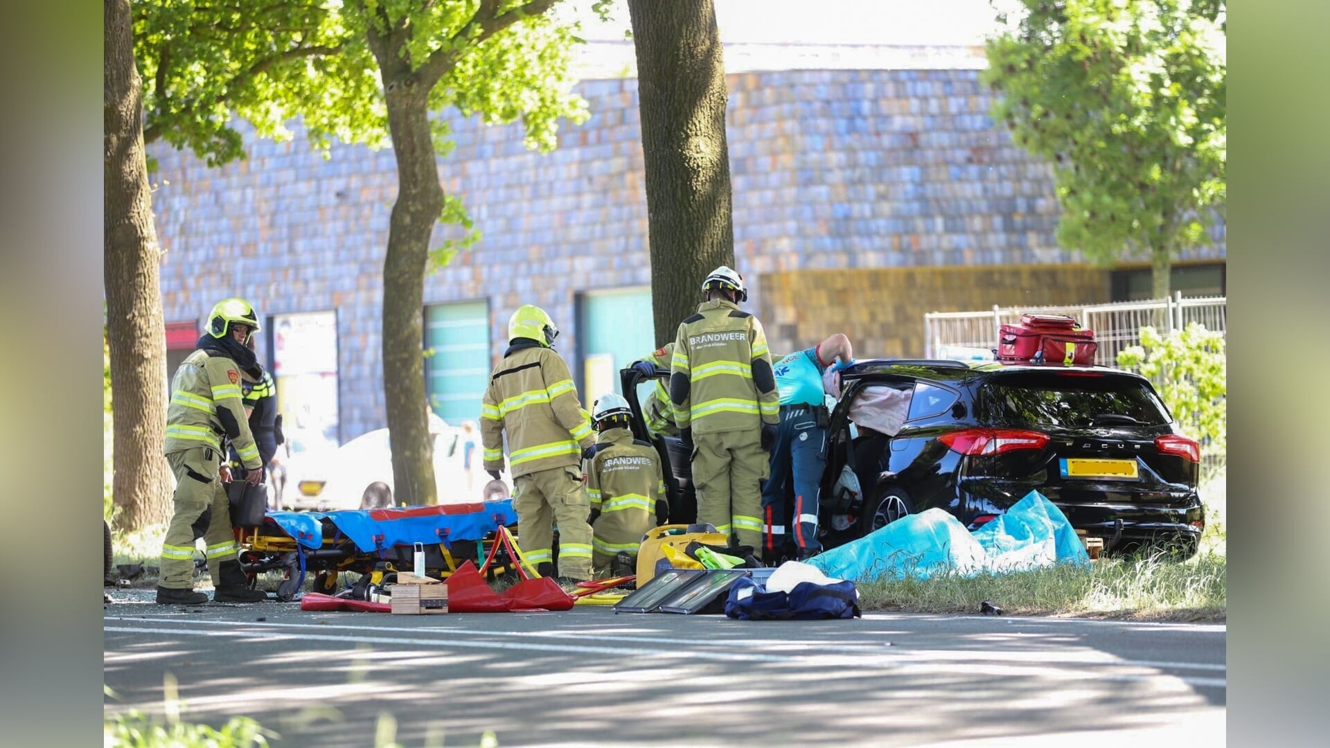 Veel schade bij meervoudige botsing op de N224