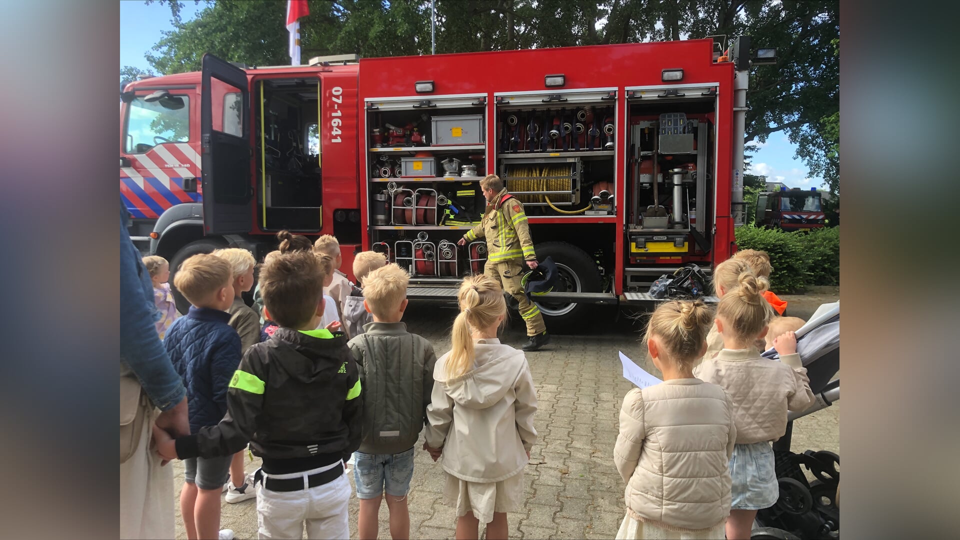 Een bezoek aan de brandweerkazerne Kootwijkerbroek