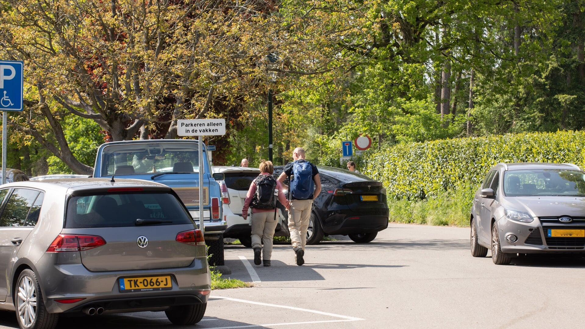 Zorgen VoorBaarn over betaald parkeren Lage Vuursche