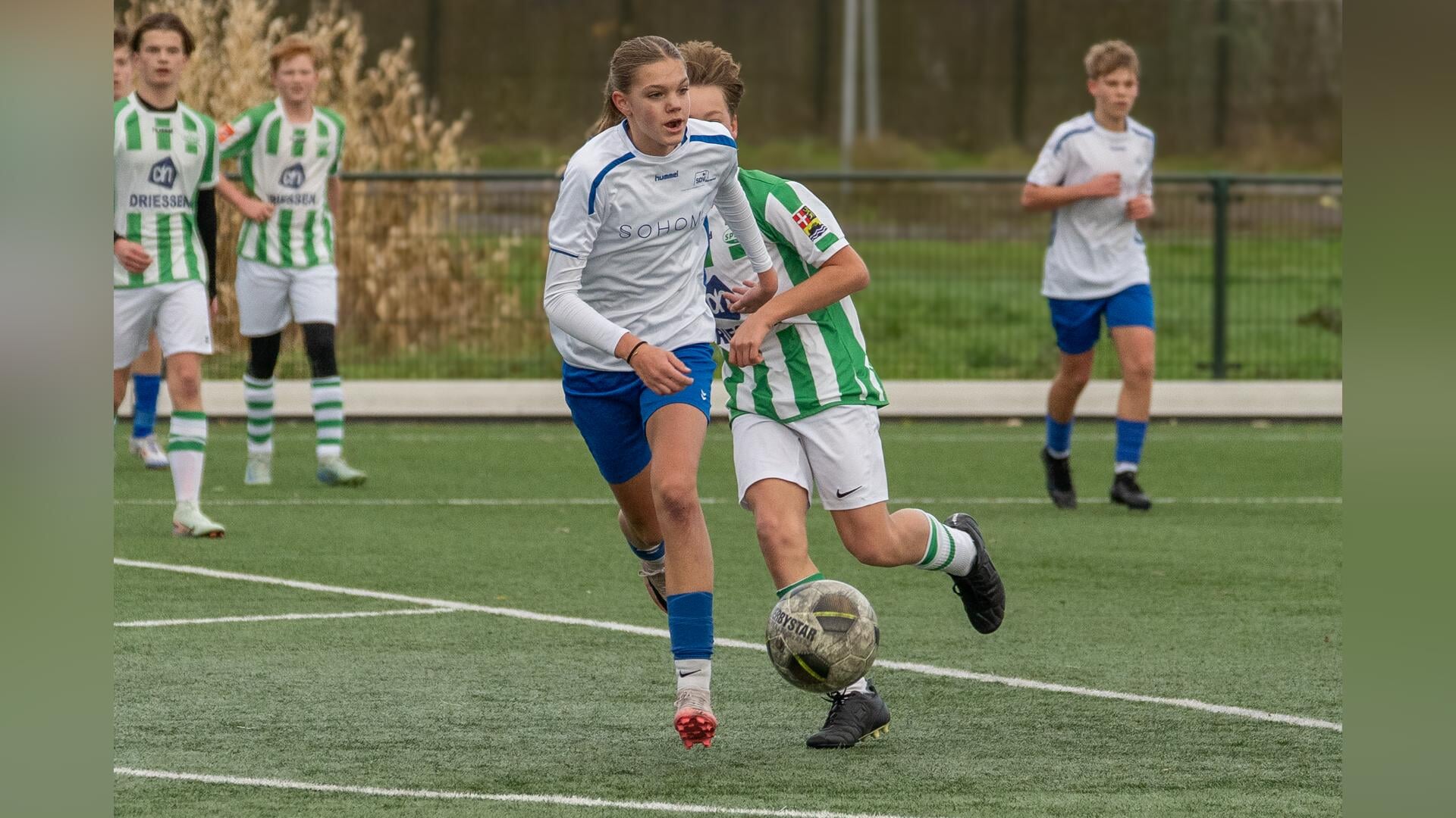 Voetbaltalent Isa van SDVB naar FC Utrecht
