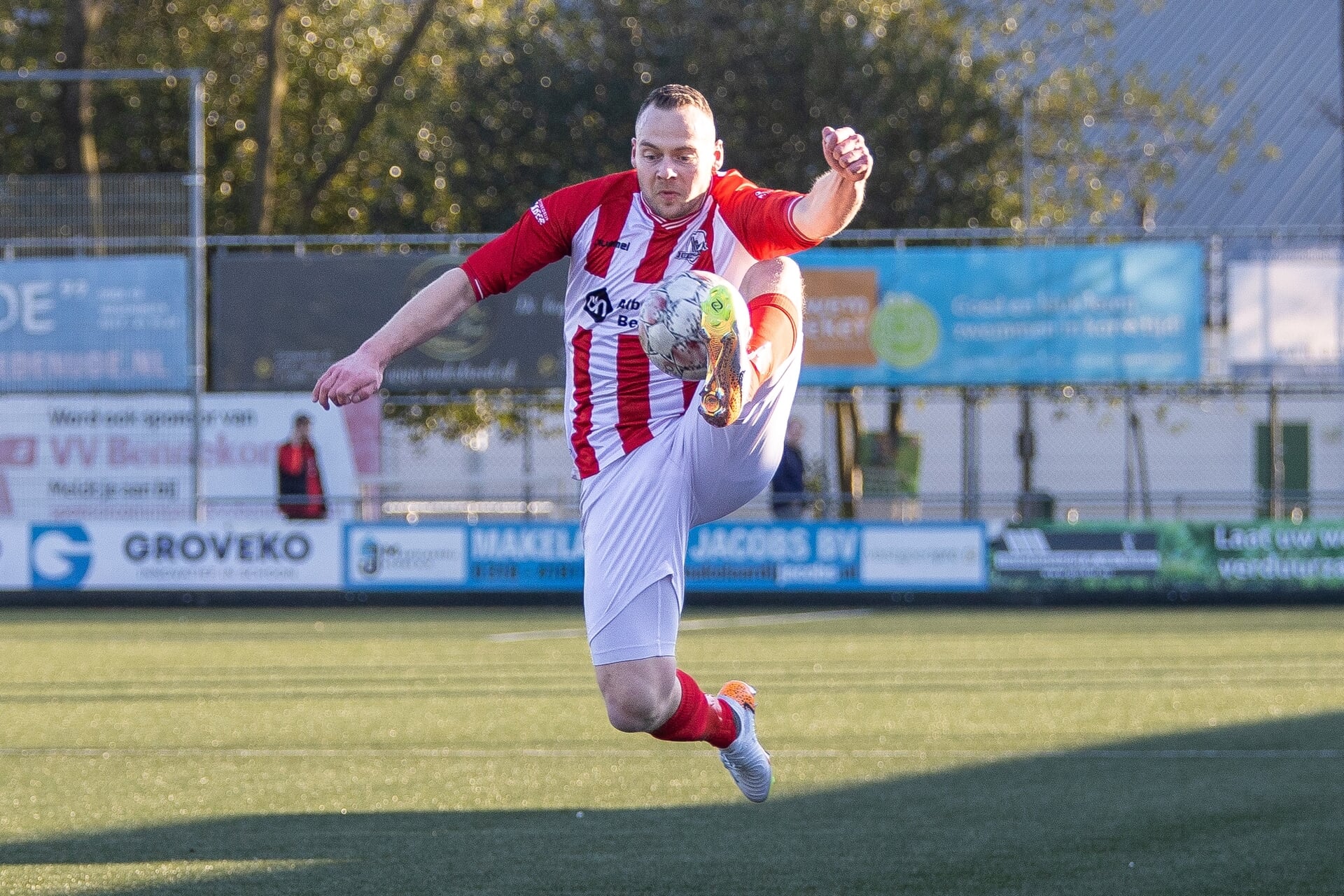 Emile Lieuwen komt terug op zijn beslissing te vertrekken bij Bennekom