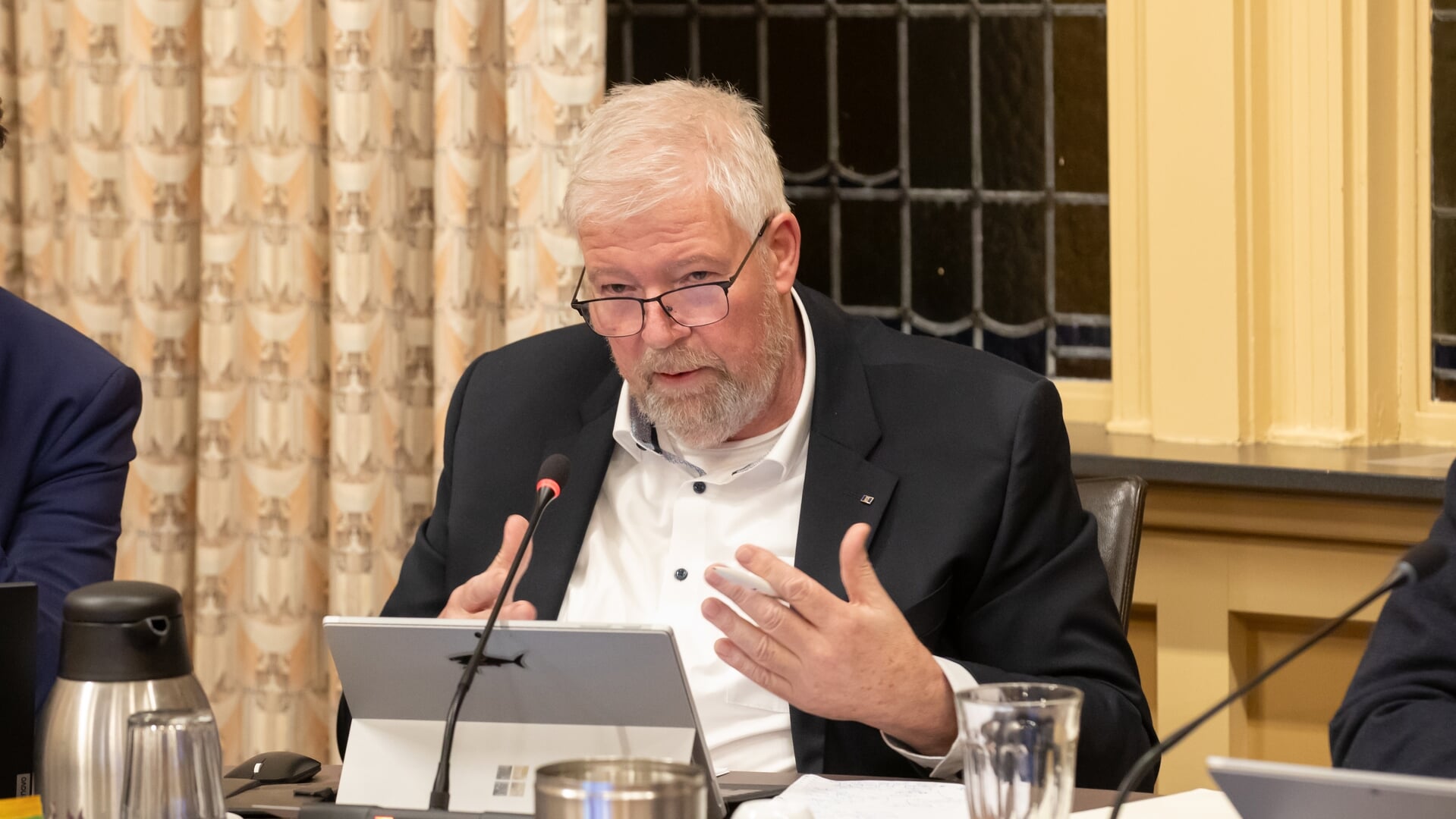 Mark Veldhuizen treedt per direct af