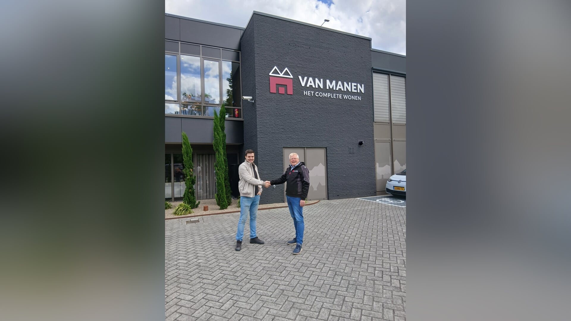 Feestelijke (her)opening bij Van Manen Woon Thema Centrum in Barneveld