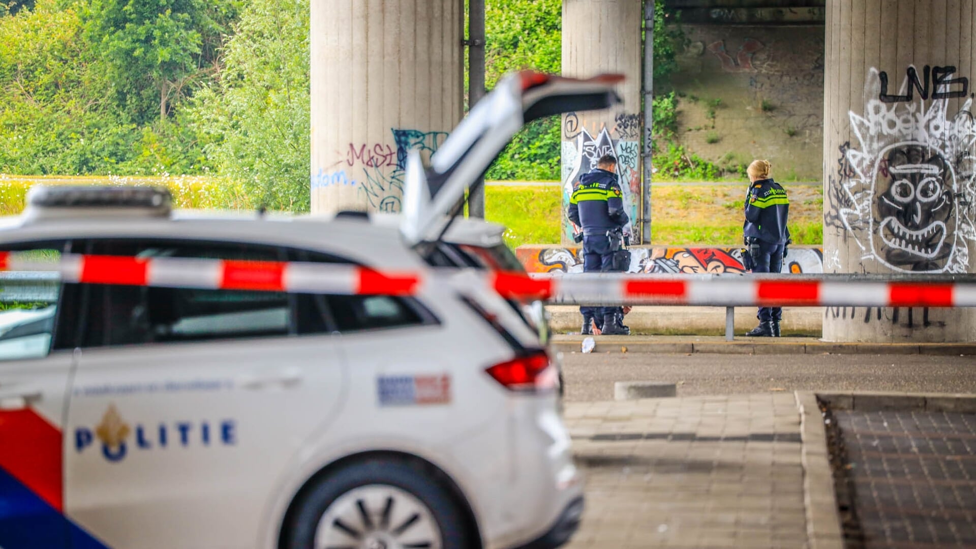 Politieonderzoek langs de Eem in Amersfoort in verband met vermissing