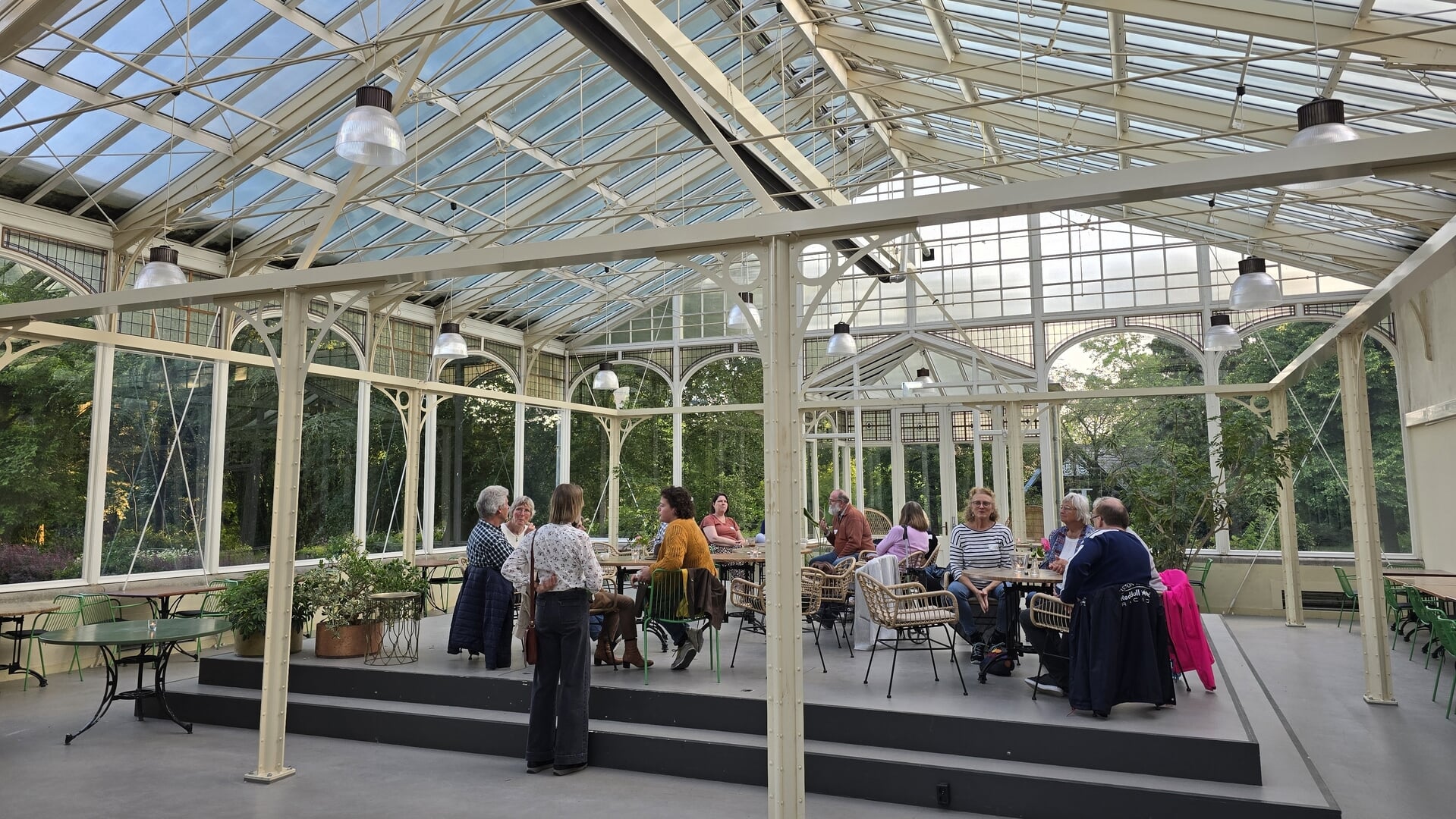 Activiteit Wintertuin voor alleenstaanden: ‘Ik vind het een heel leuk initiatief’