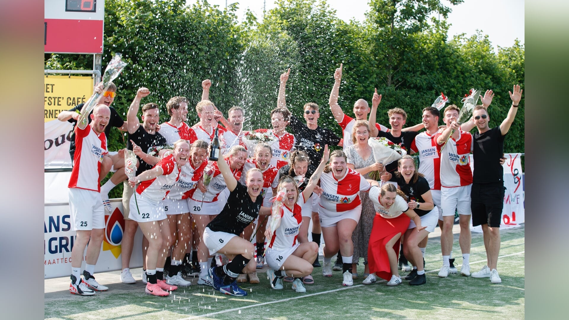 Sterk ODIK overtuigend kampioen